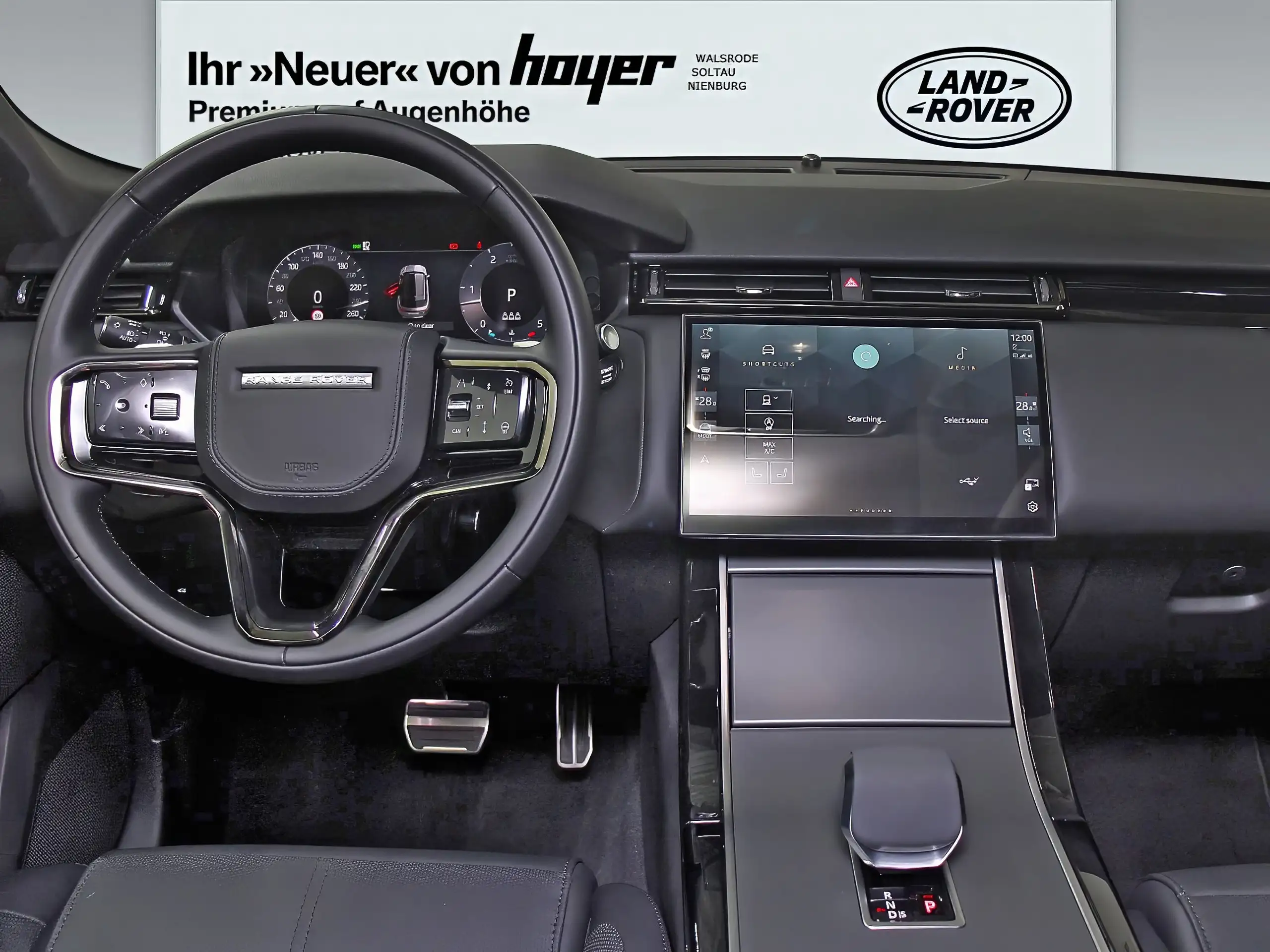 Land Rover - Range Rover Velar