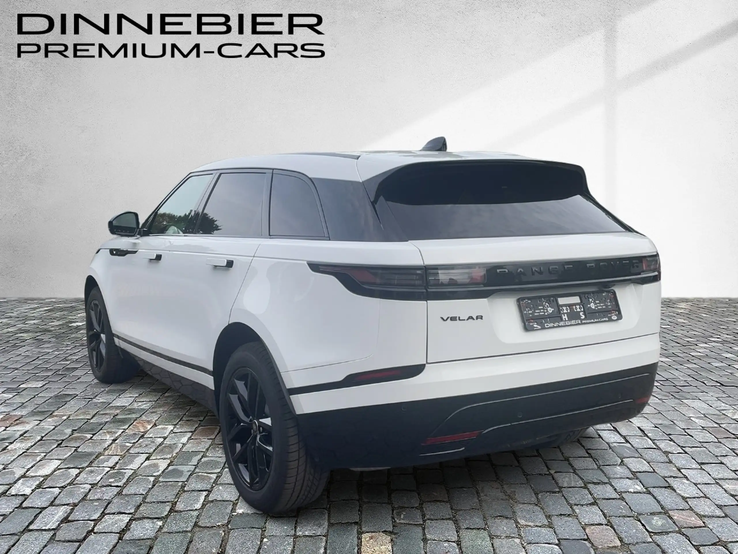 Land Rover - Range Rover Velar