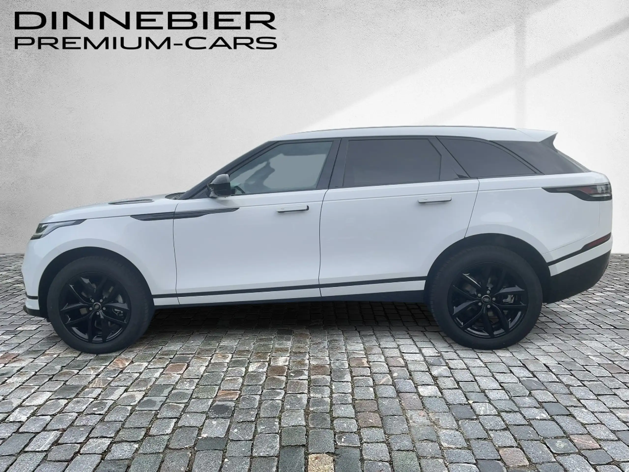 Land Rover - Range Rover Velar