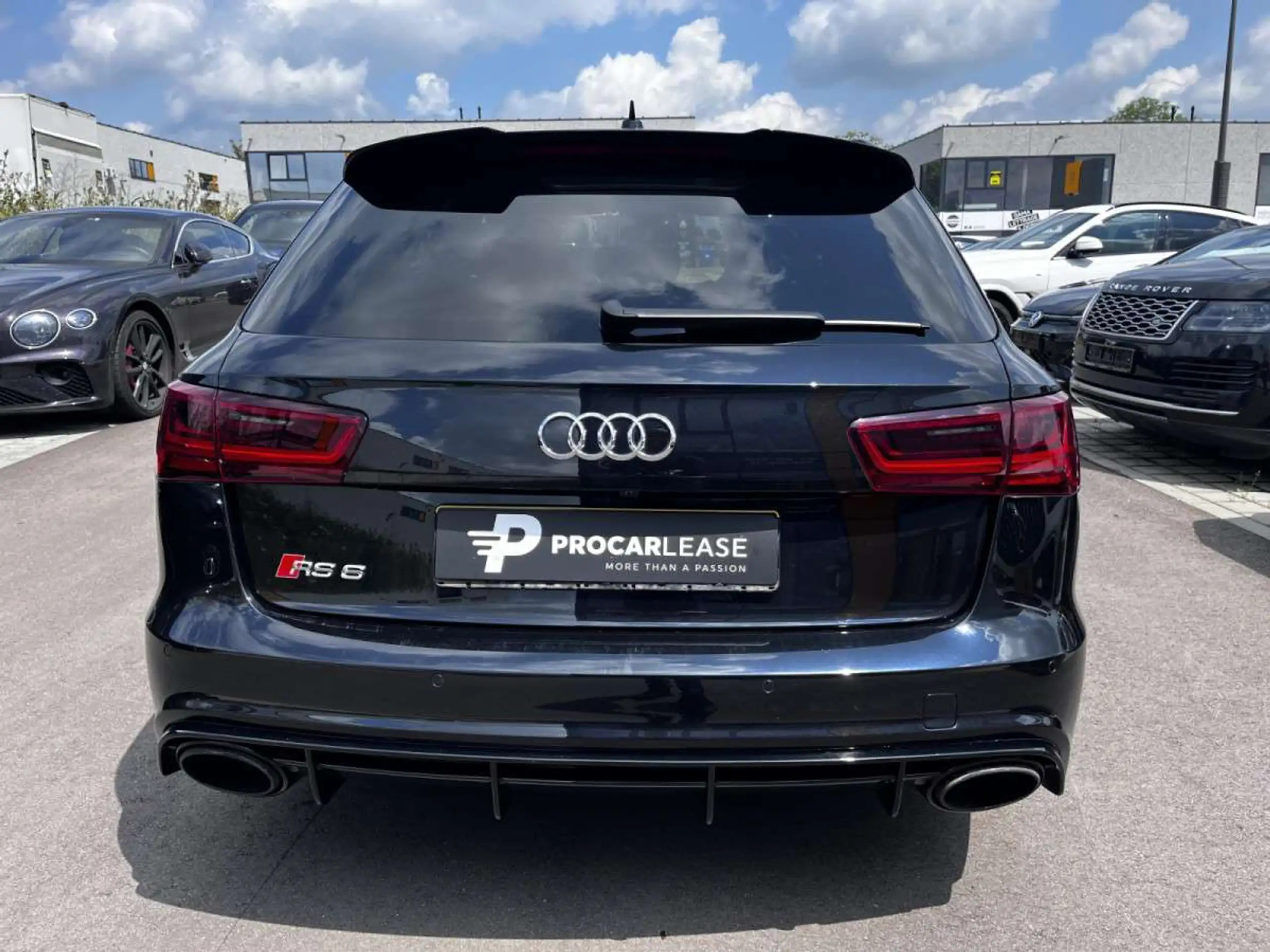 Audi - RS6