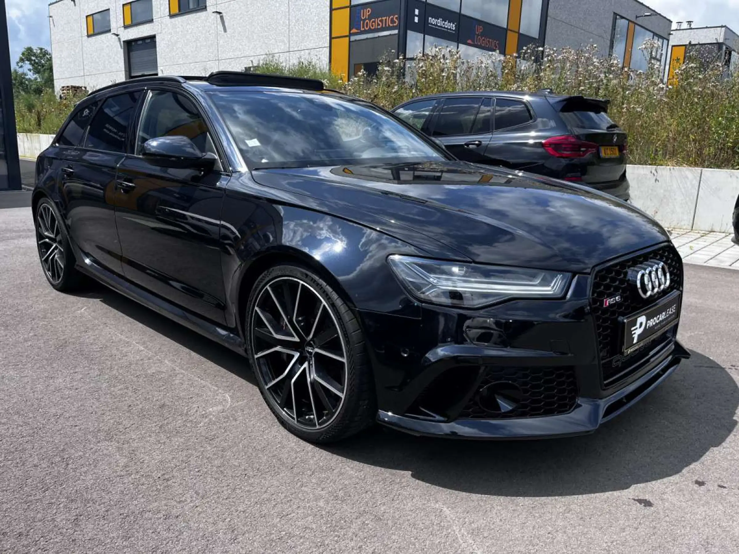 Audi - RS6