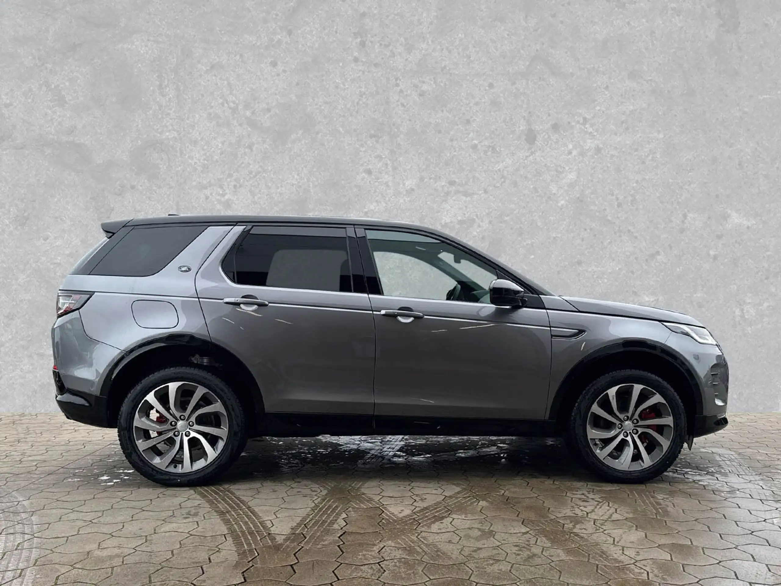 Land Rover - Discovery Sport