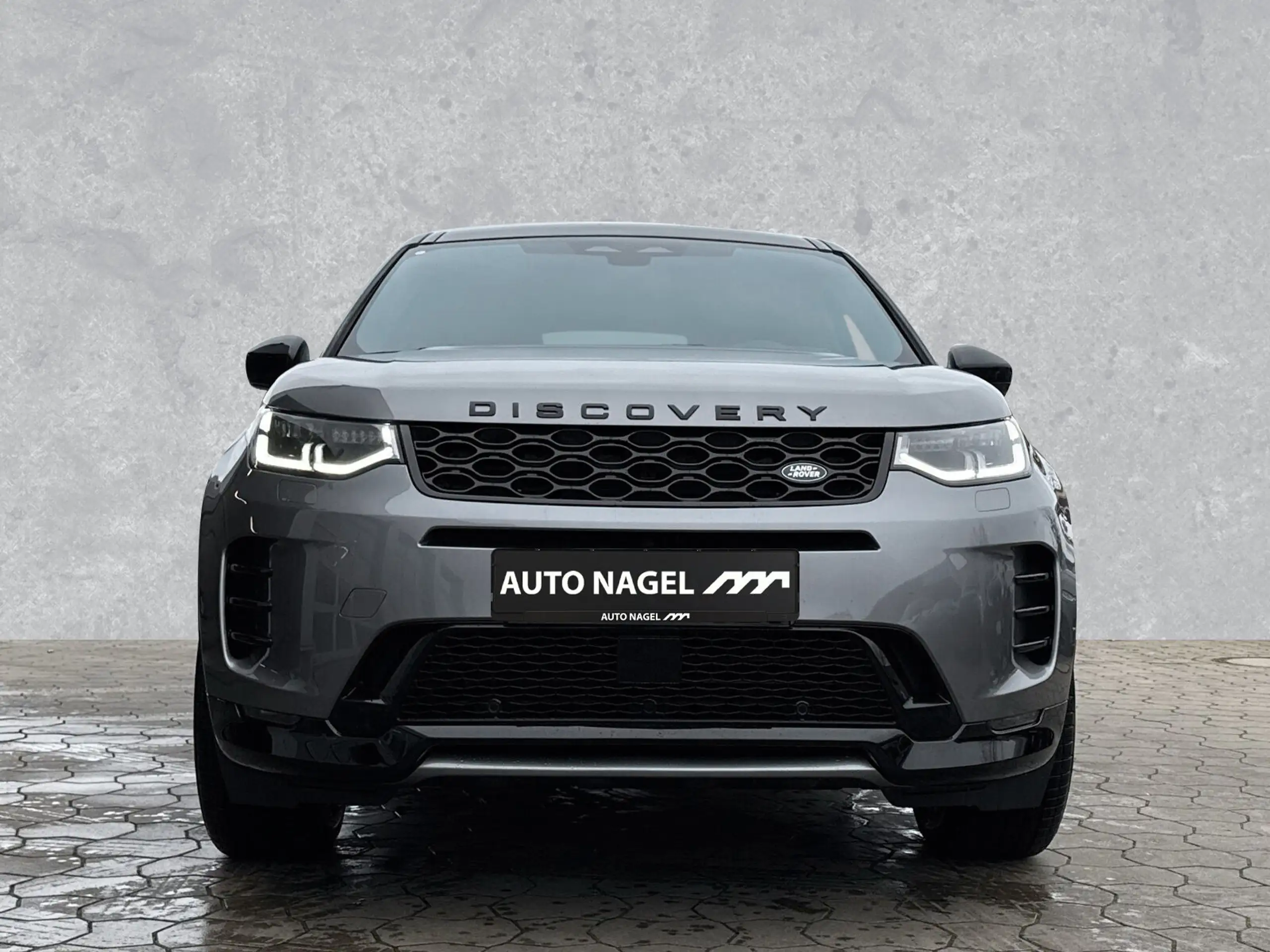 Land Rover - Discovery Sport