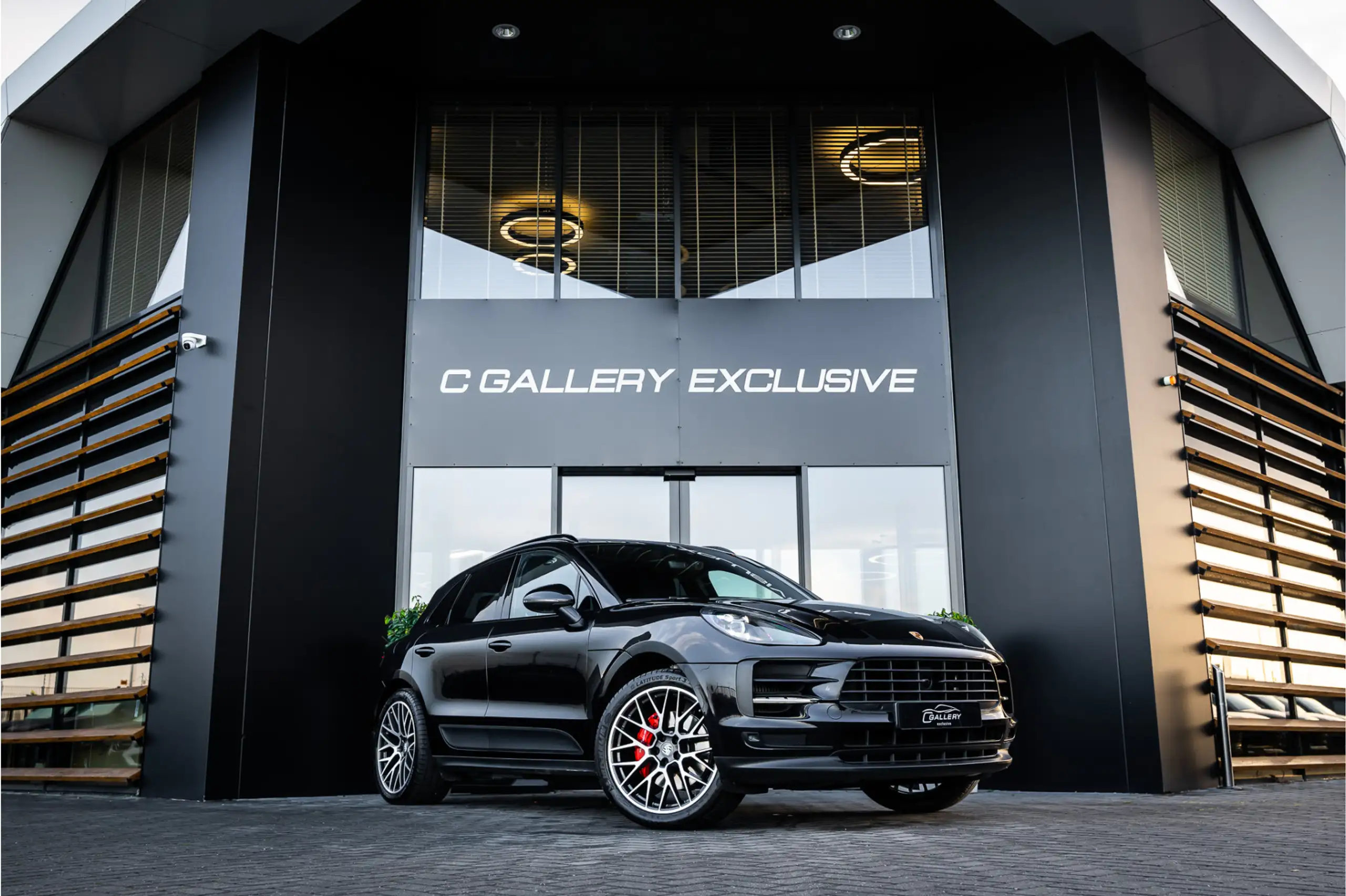 Porsche - Macan