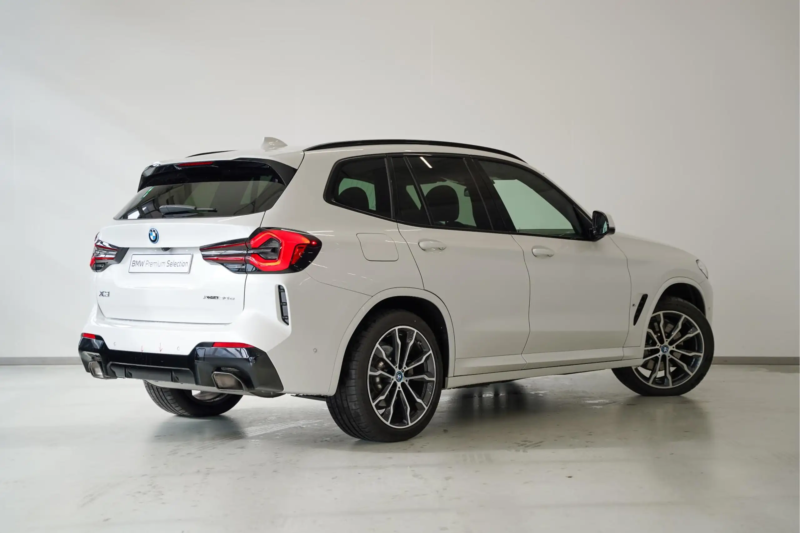 BMW - X3