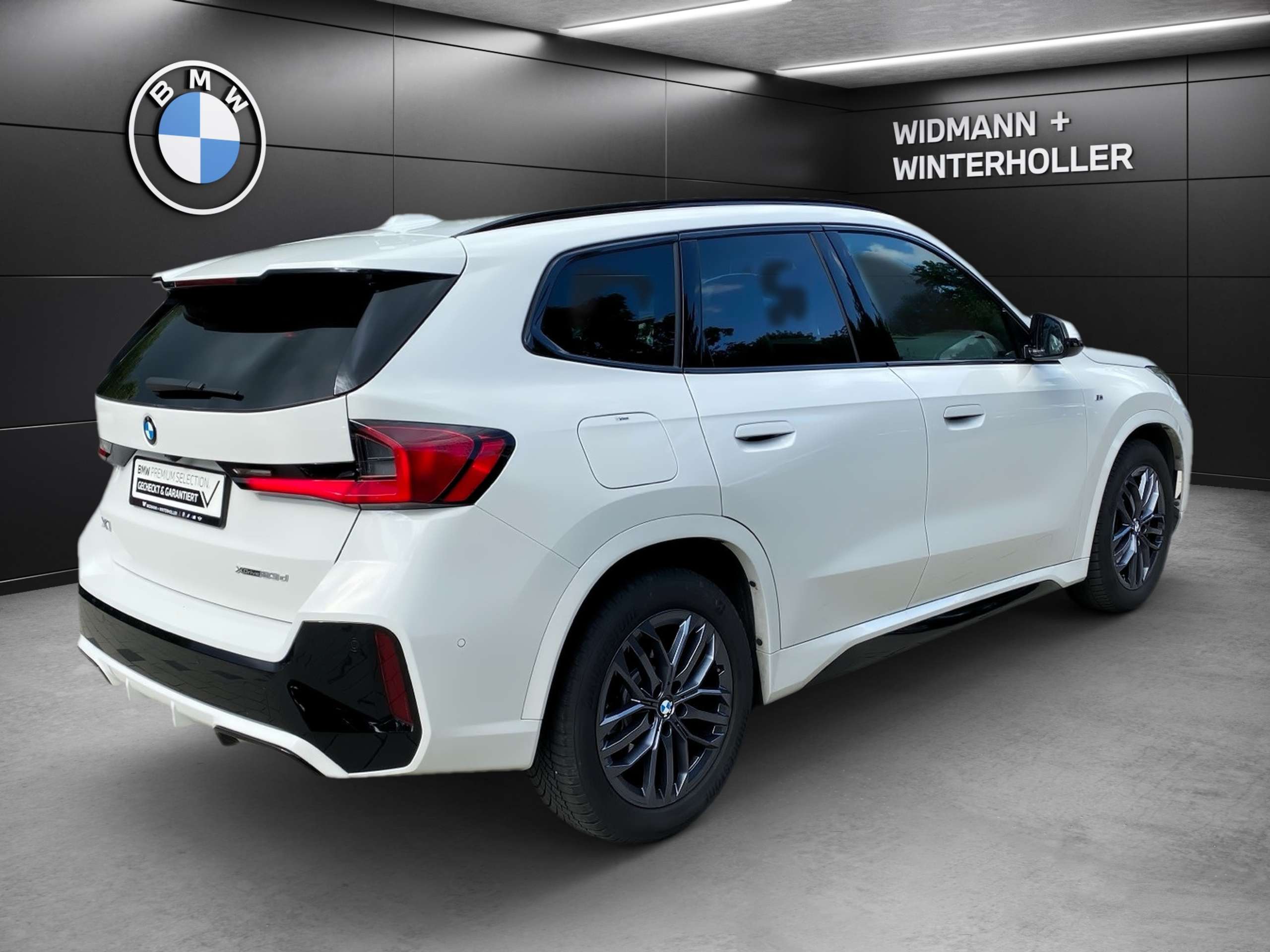 BMW - X1