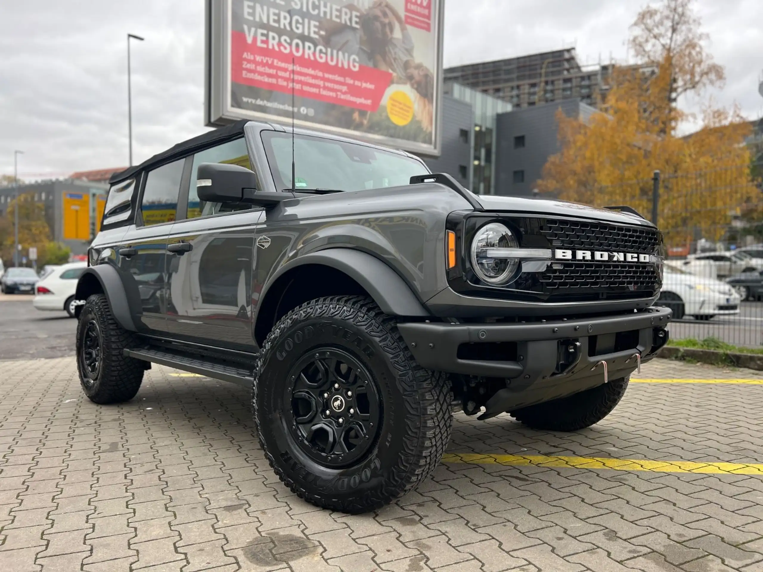 Ford - Bronco