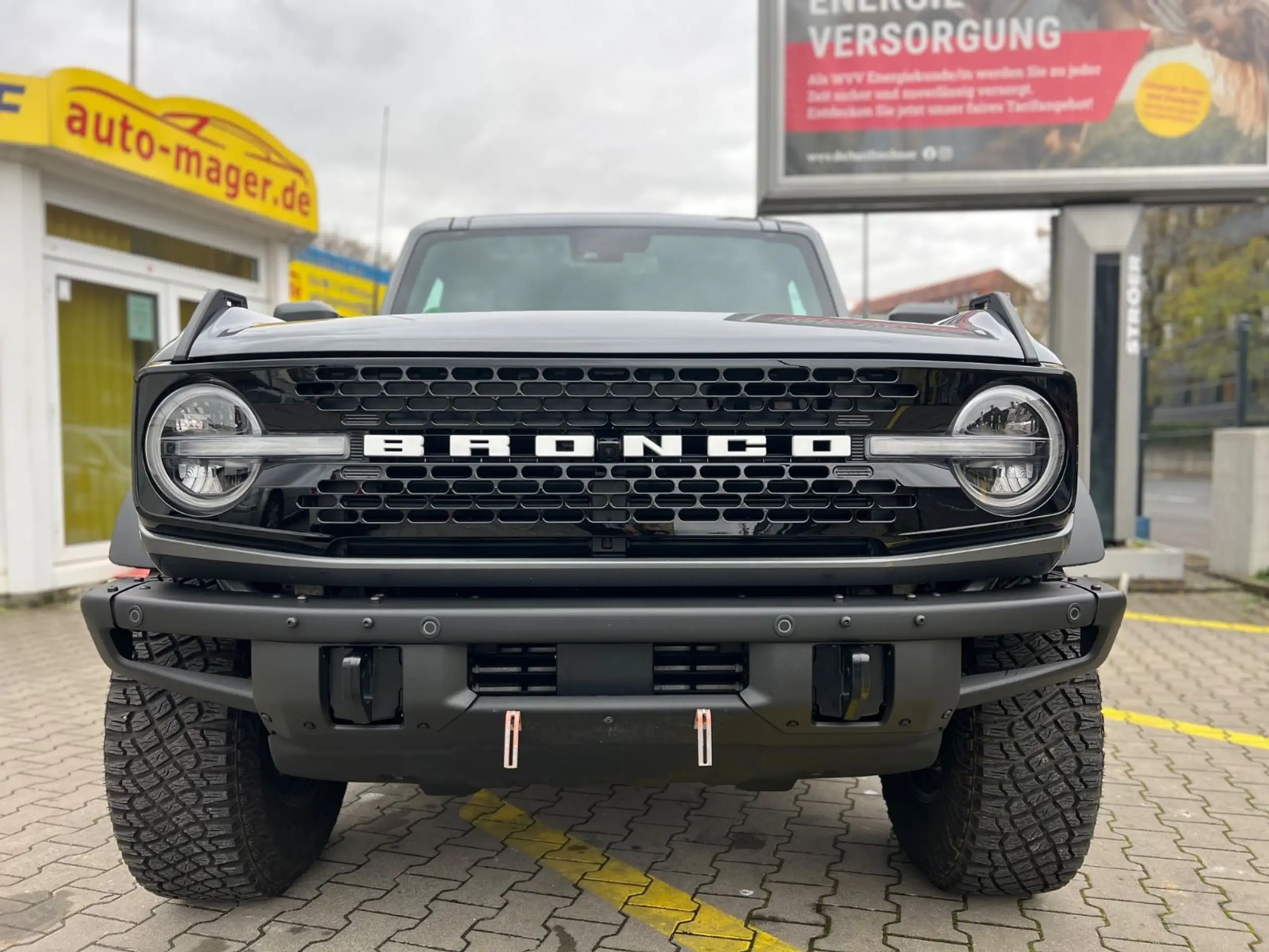 Ford - Bronco