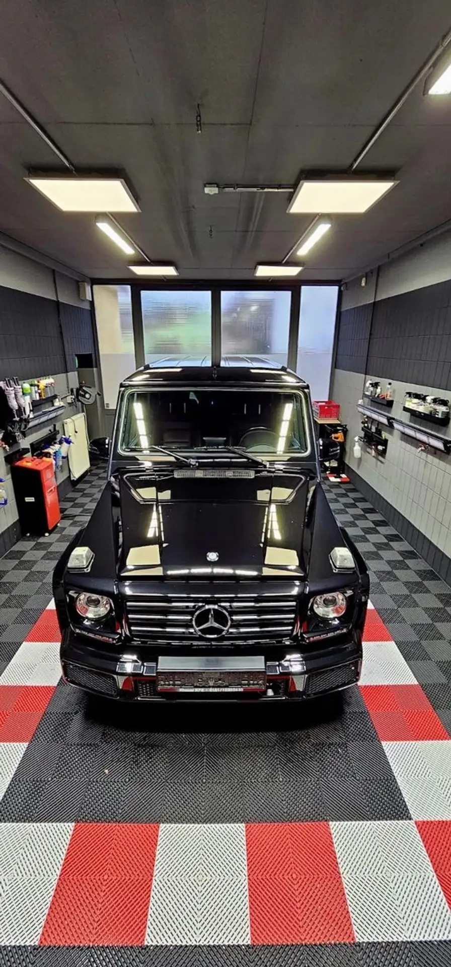 Mercedes-Benz - G 350