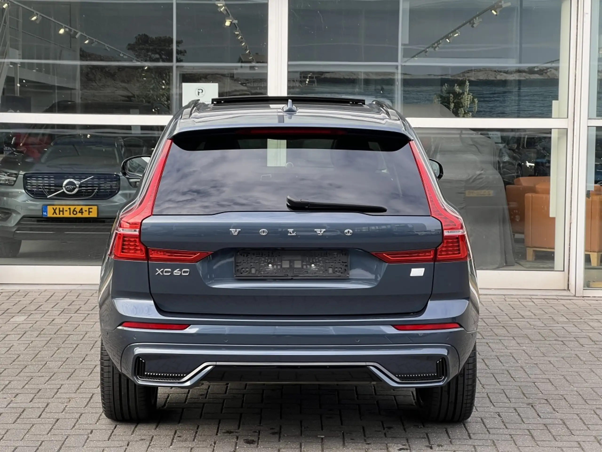 Volvo - XC60