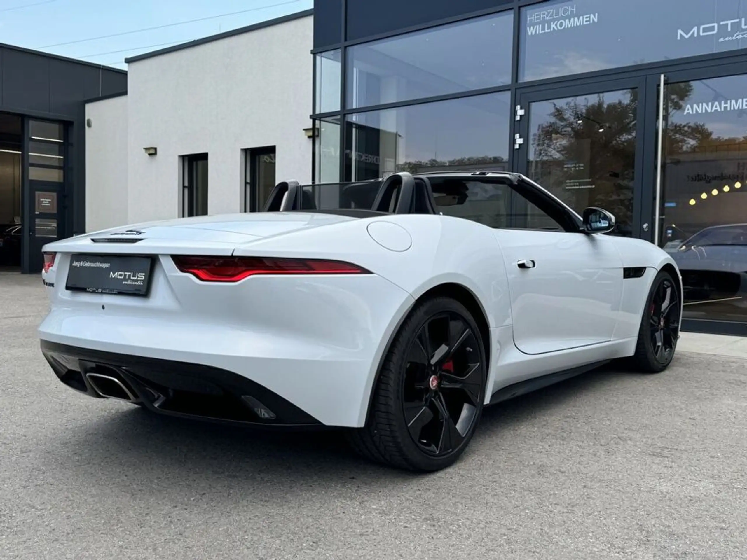 Jaguar - F-Type