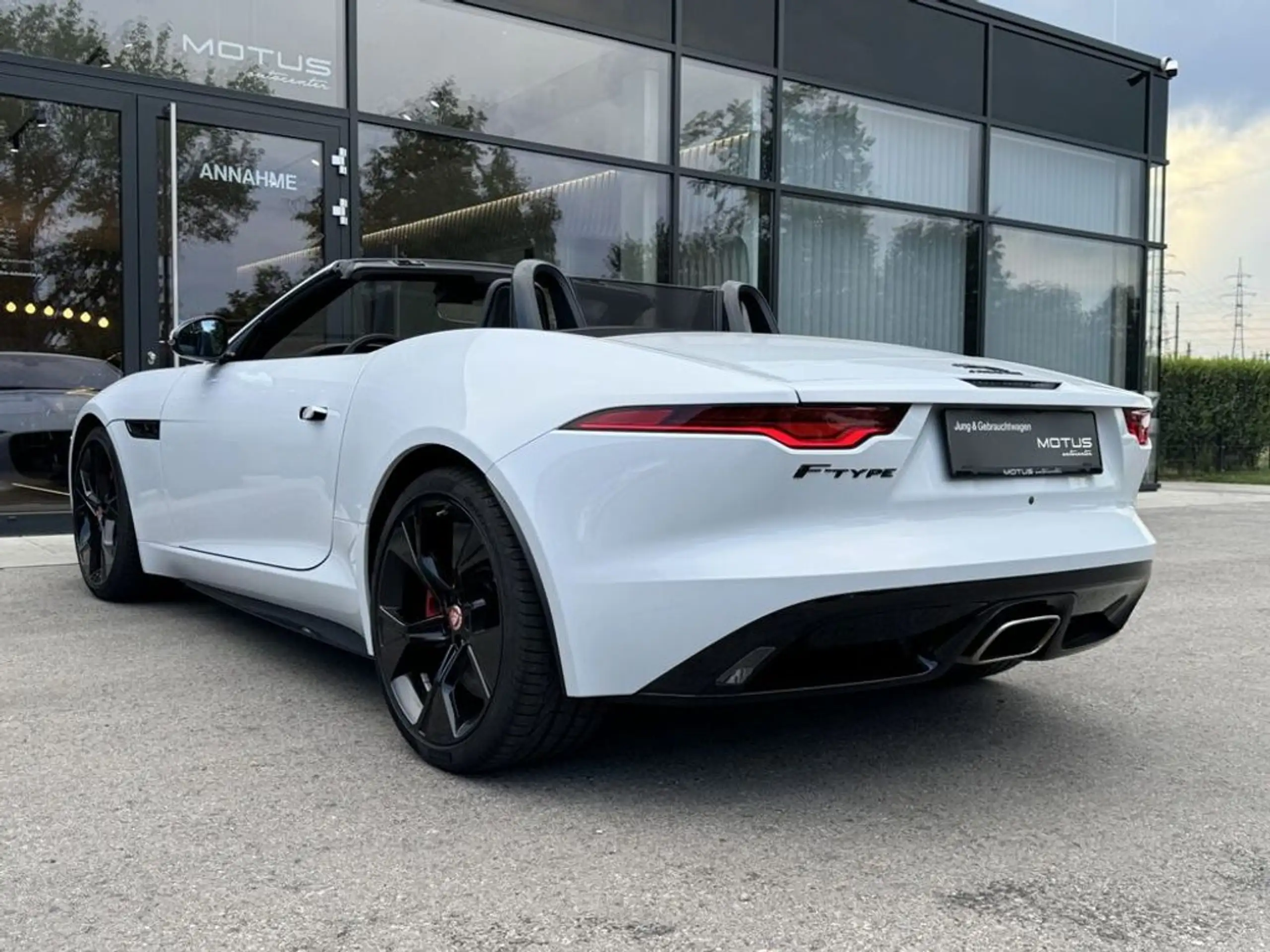 Jaguar - F-Type