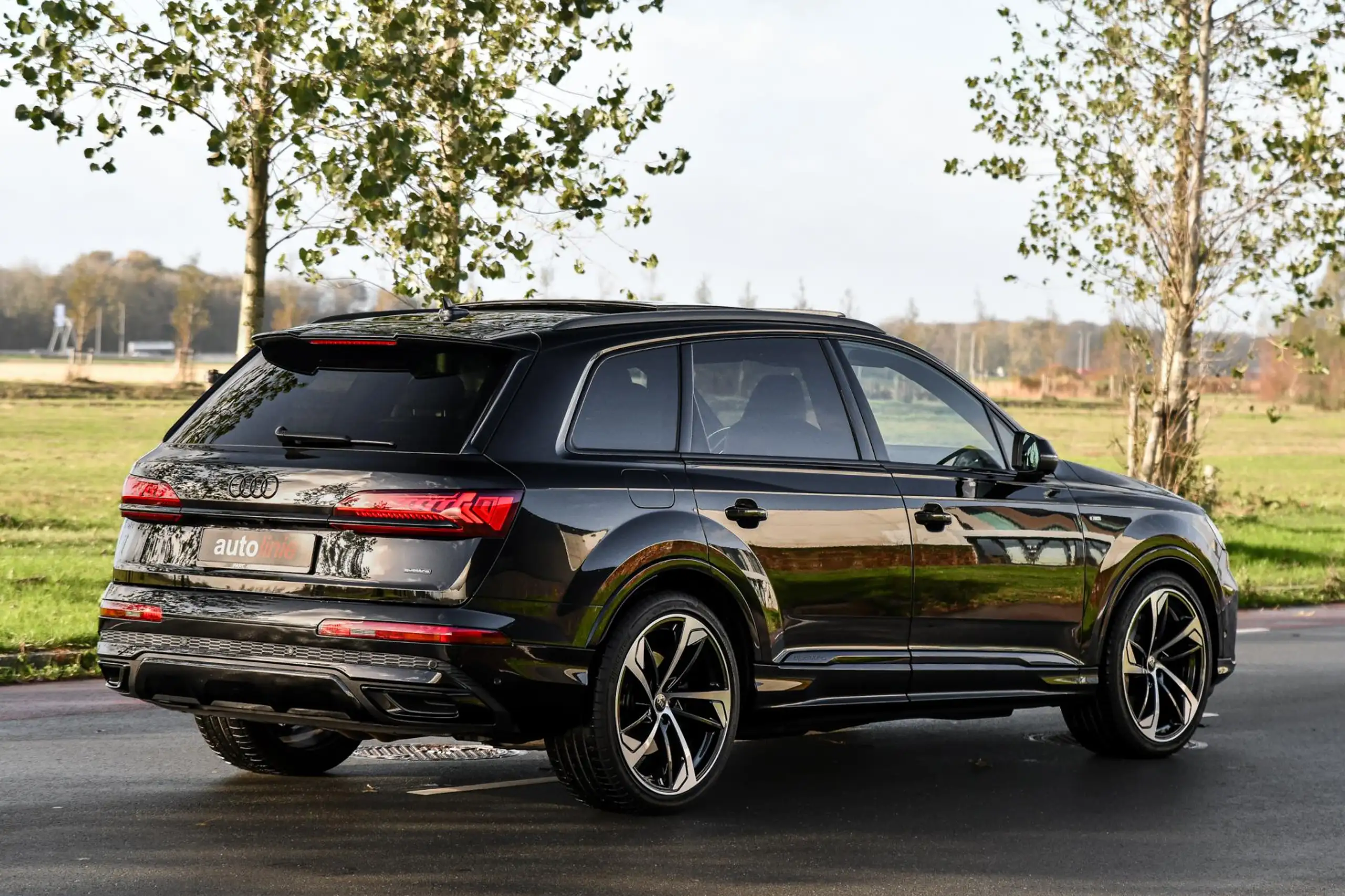 Audi - Q7