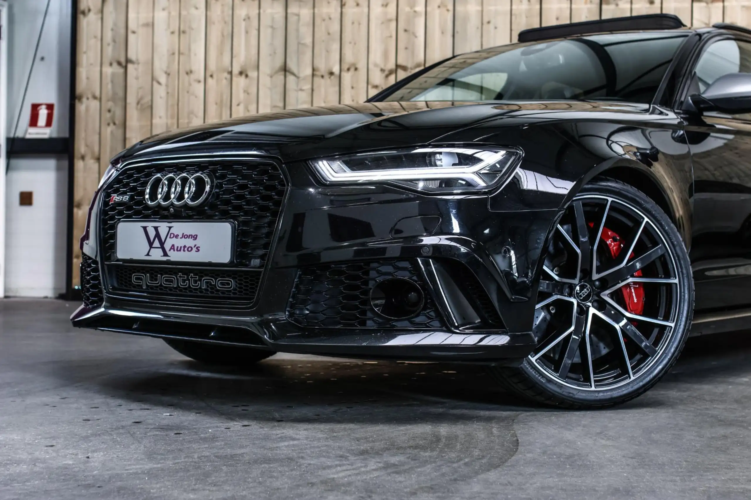 Audi - RS6