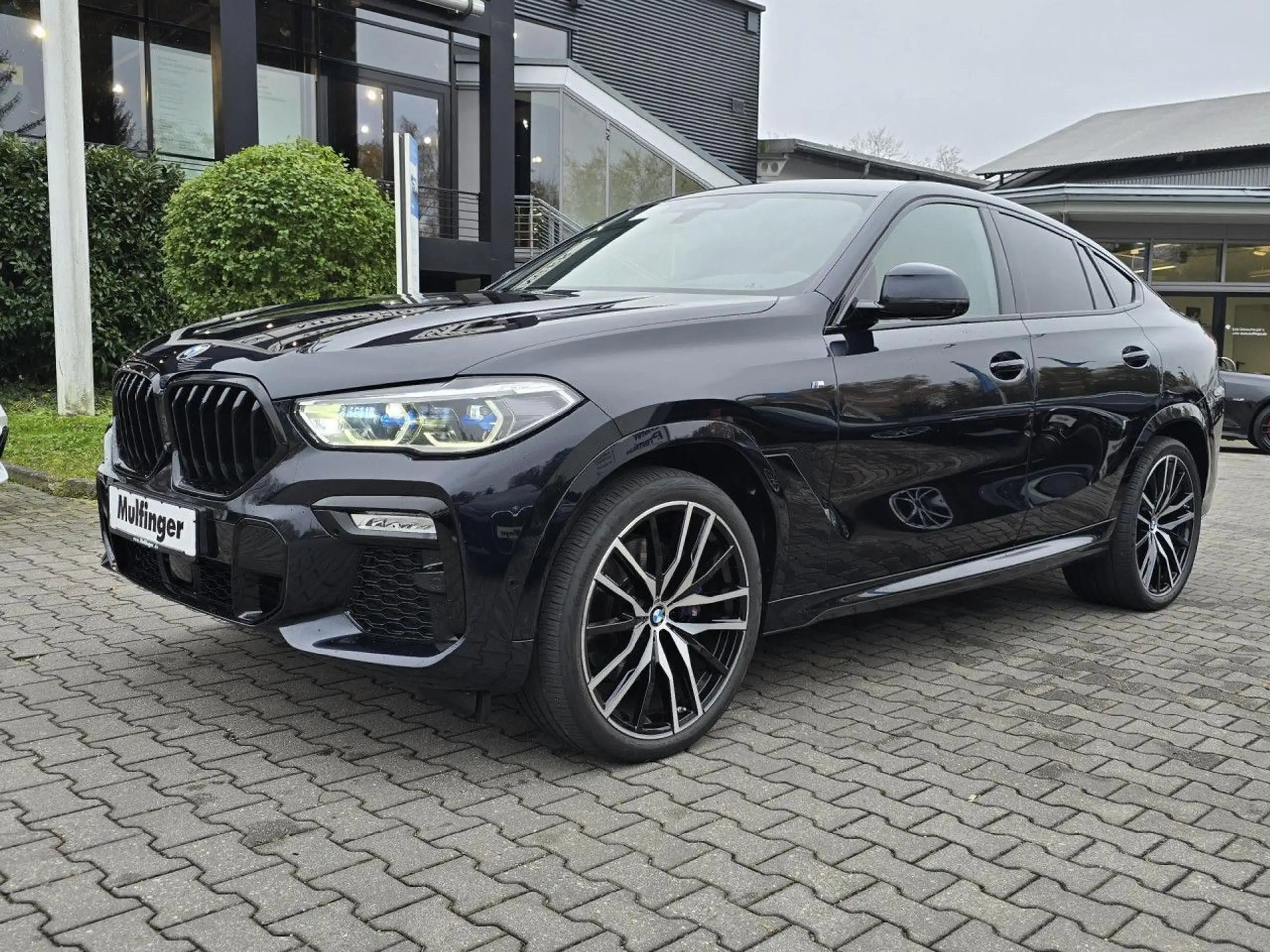 BMW - X6