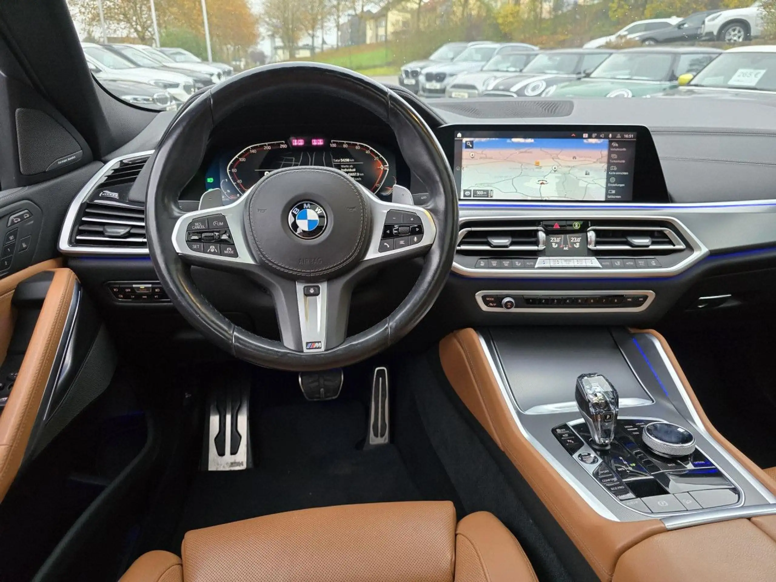 BMW - X6