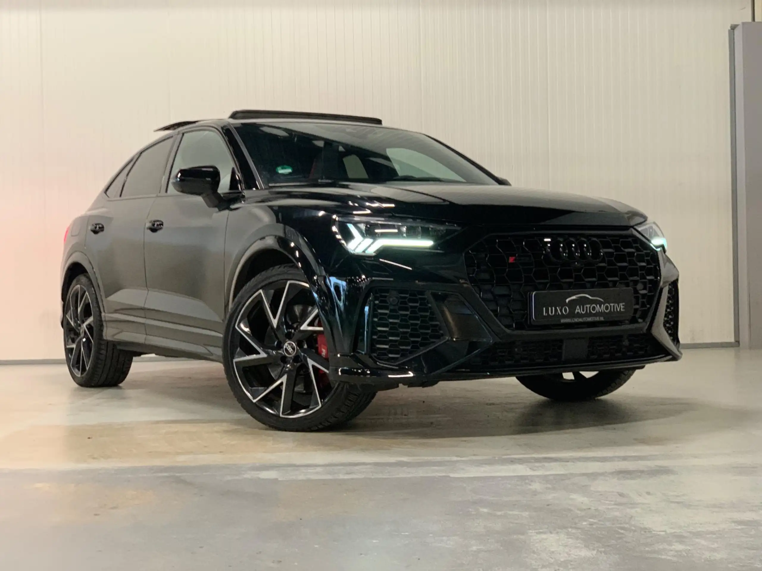 Audi - RS Q3