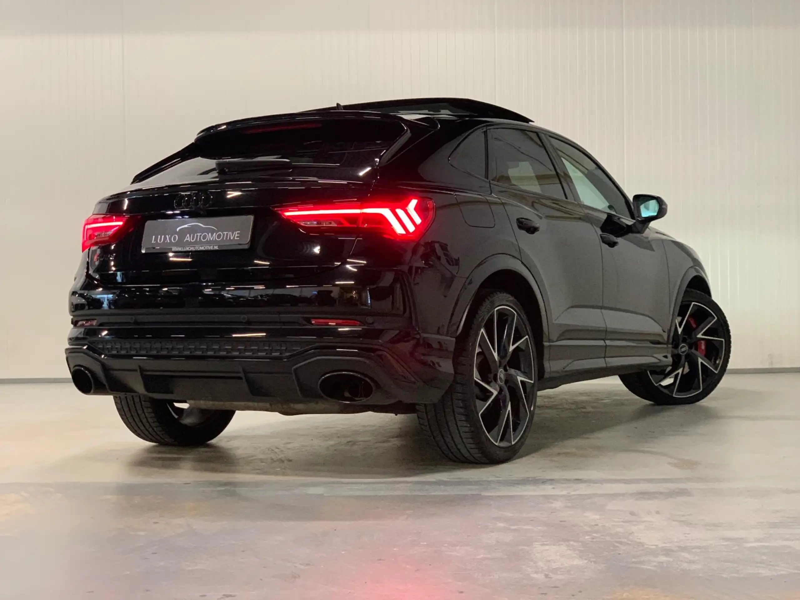 Audi - RS Q3