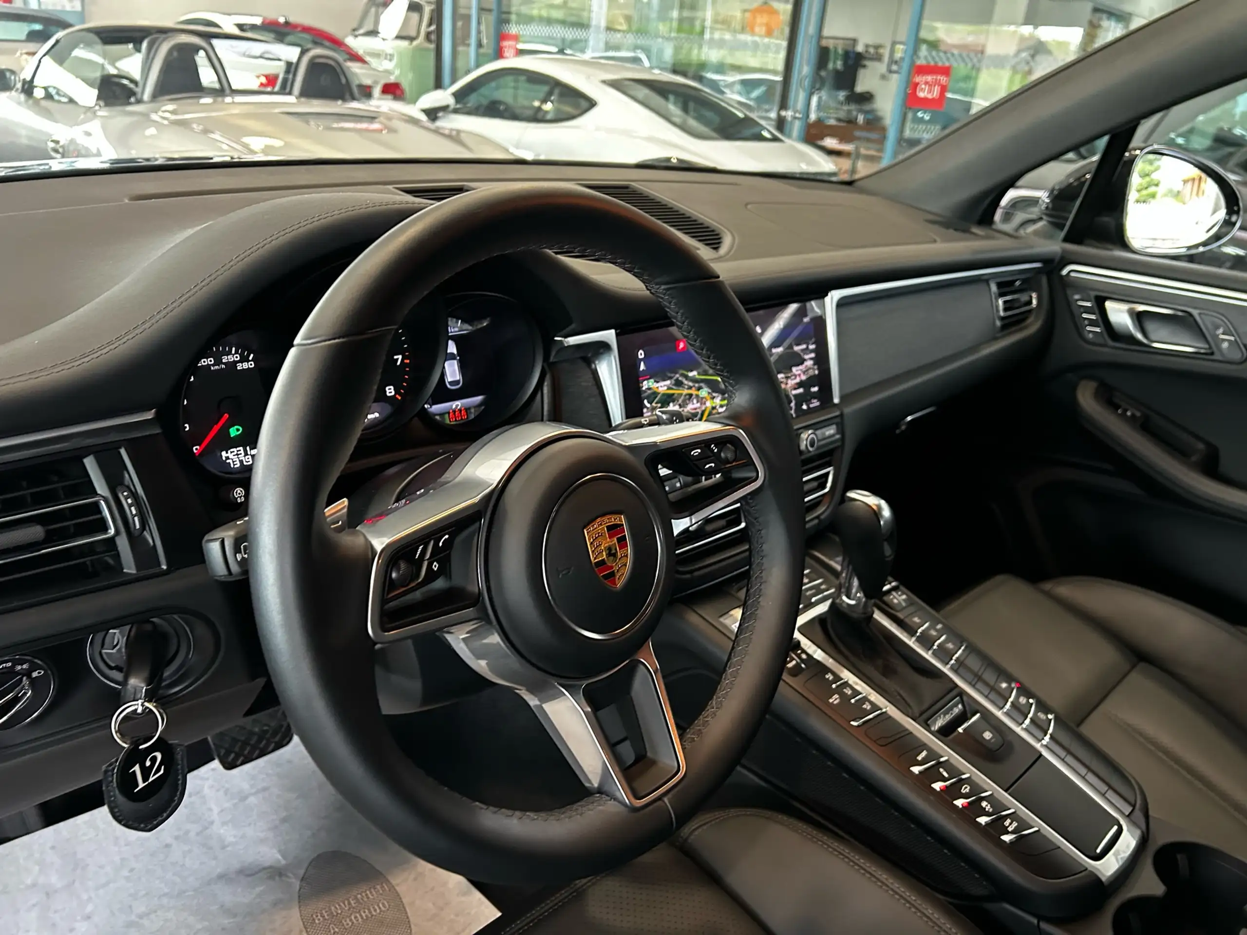 Porsche - Macan