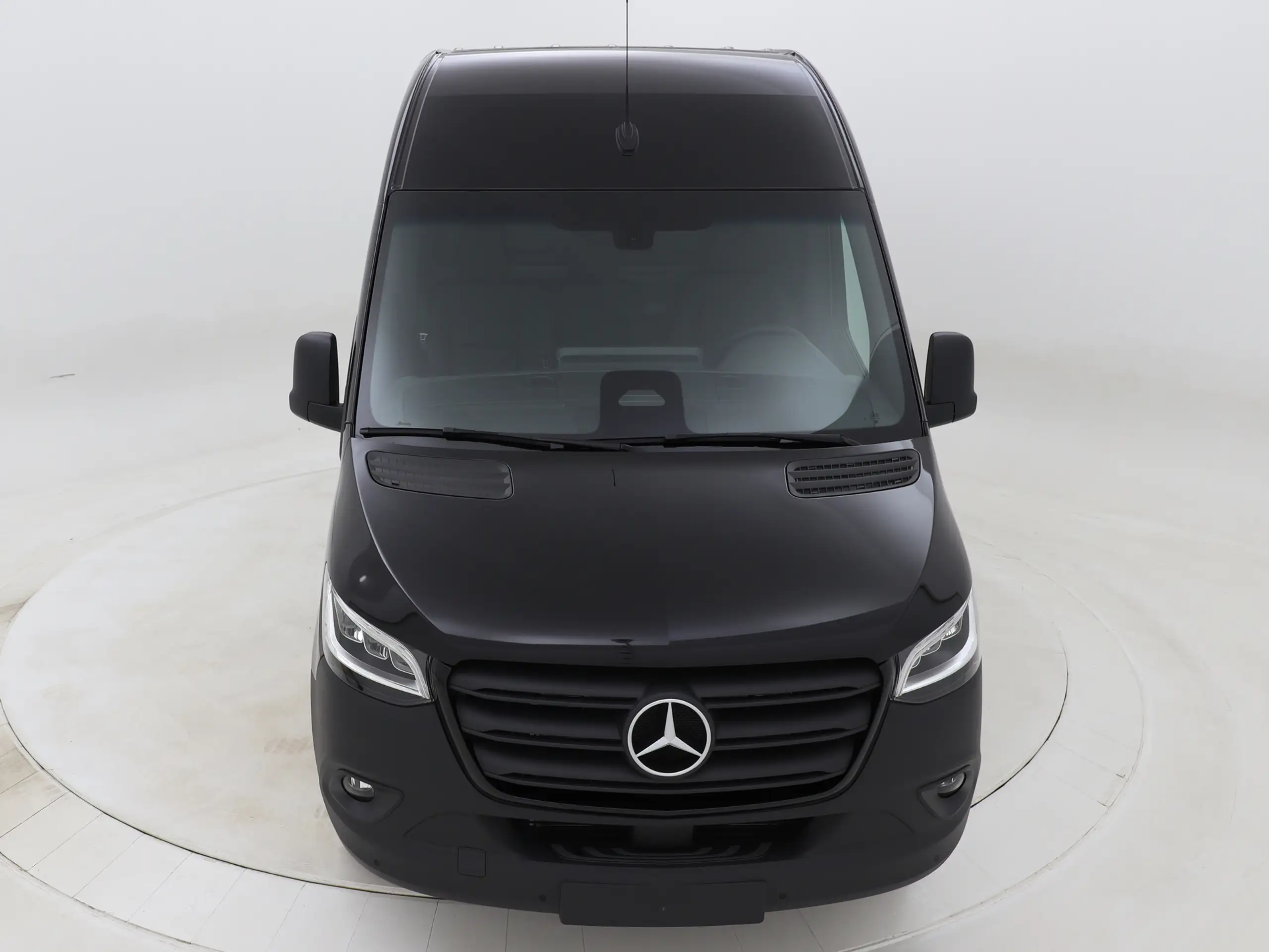 Mercedes-Benz - Sprinter