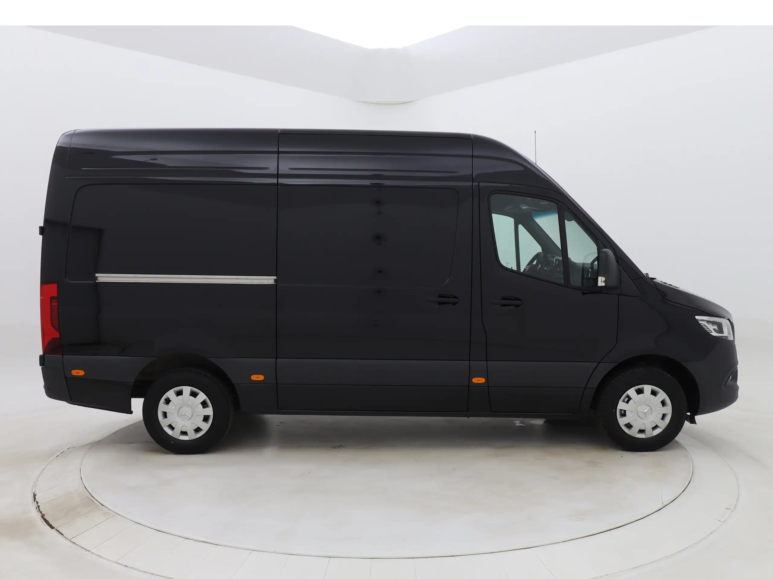 Mercedes-Benz - Sprinter