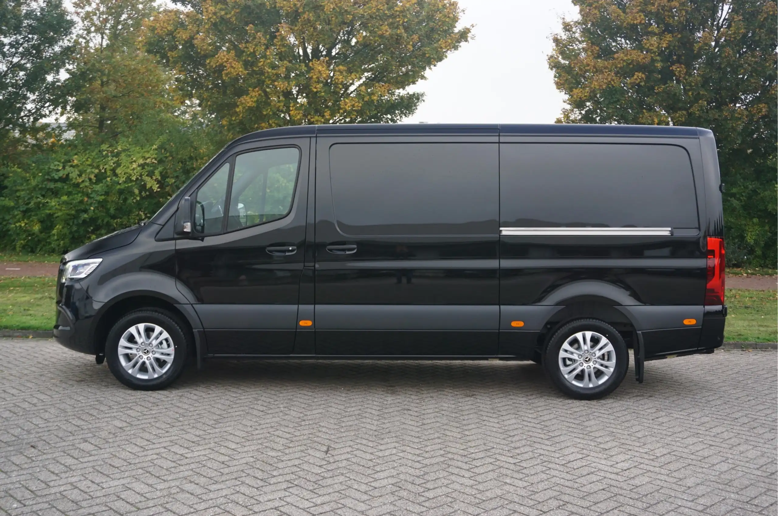 Mercedes-Benz - Sprinter