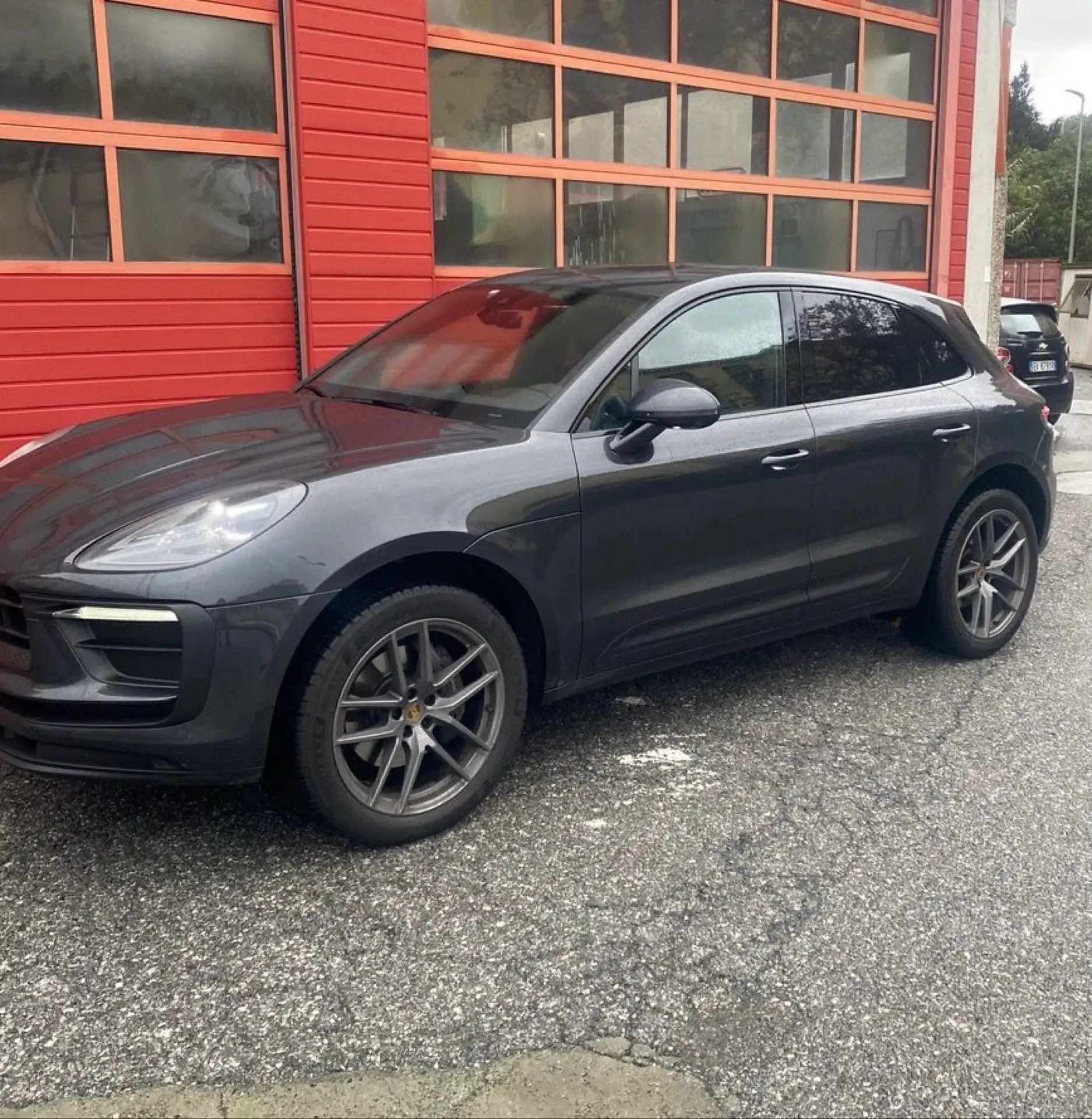 Porsche - Macan