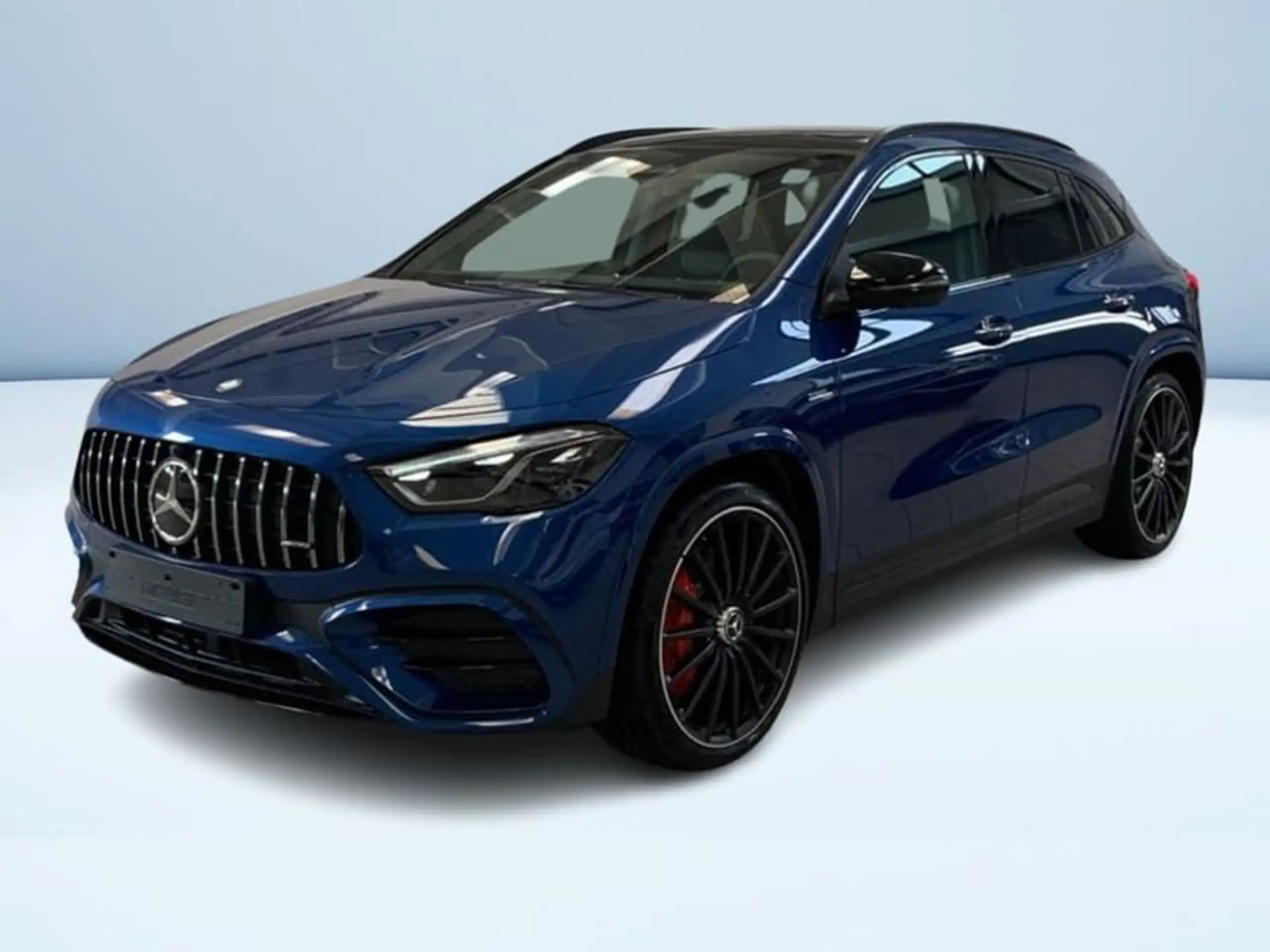 Mercedes-Benz - GLA 35 AMG