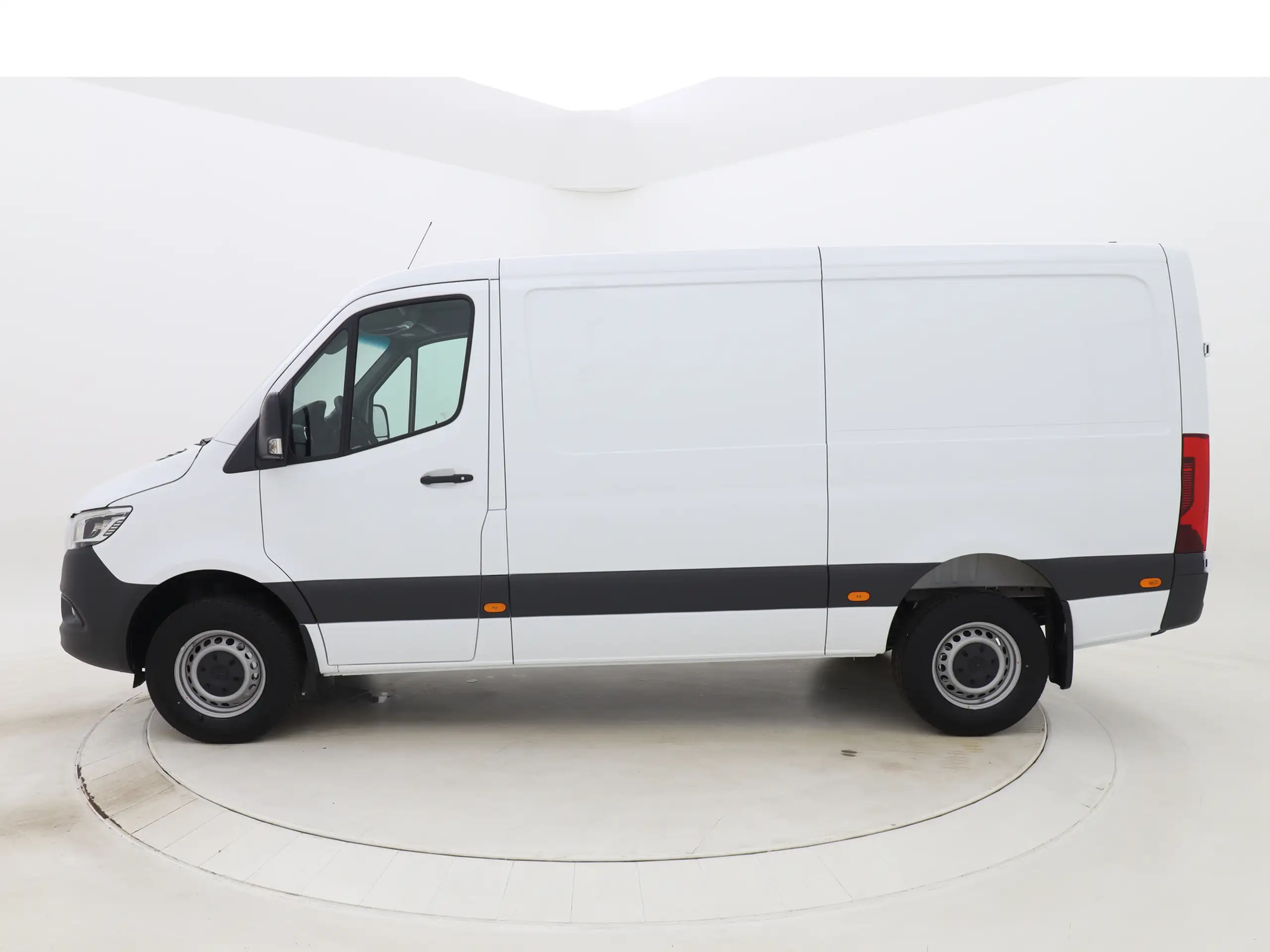 Mercedes-Benz - Sprinter