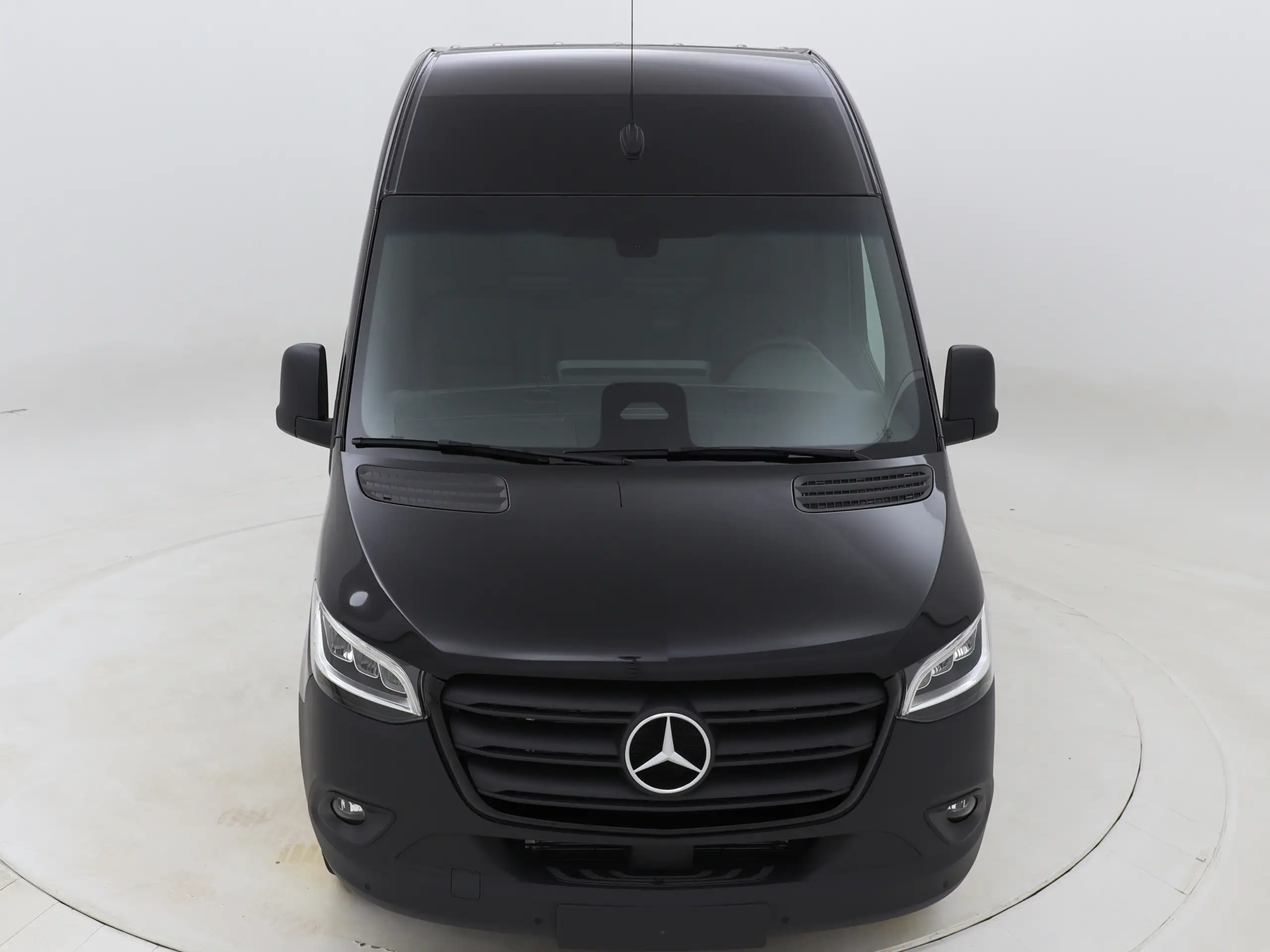 Mercedes-Benz - Sprinter