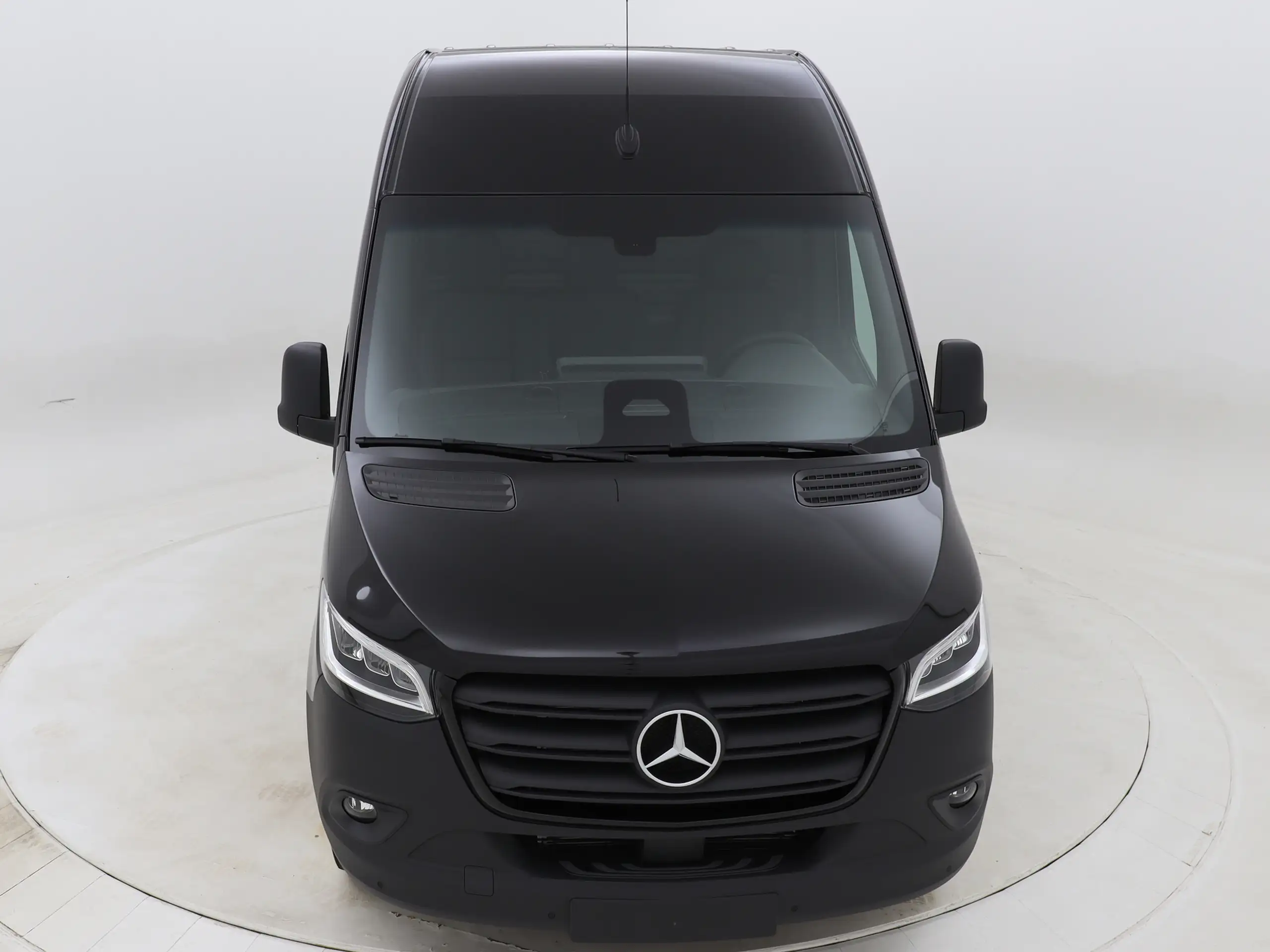 Mercedes-Benz - Sprinter