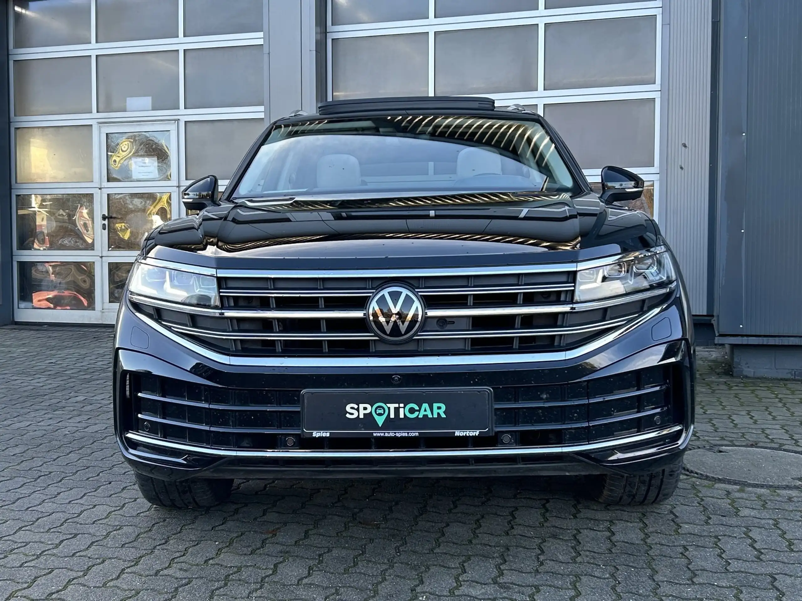 Volkswagen - Touareg