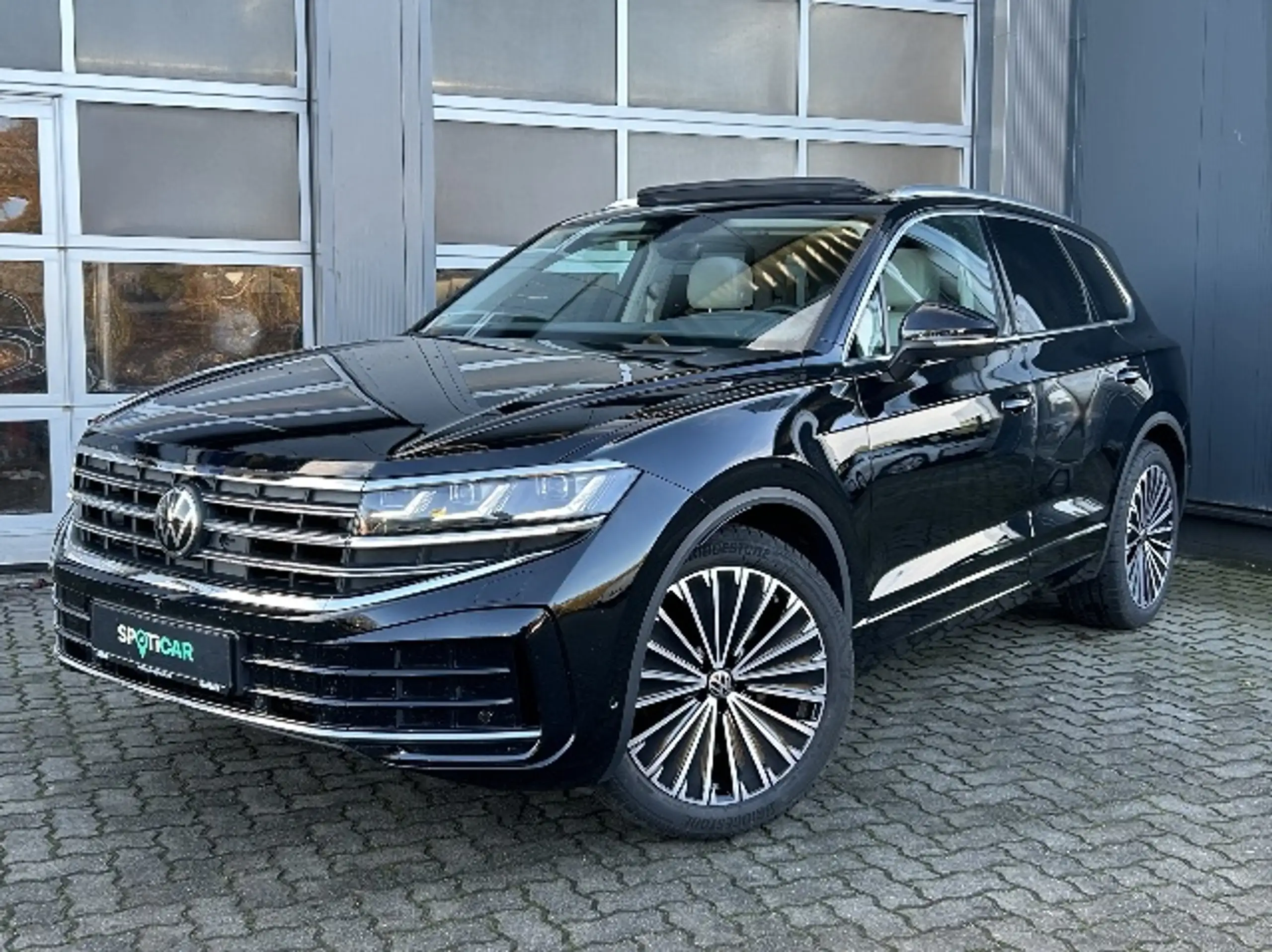 Volkswagen - Touareg