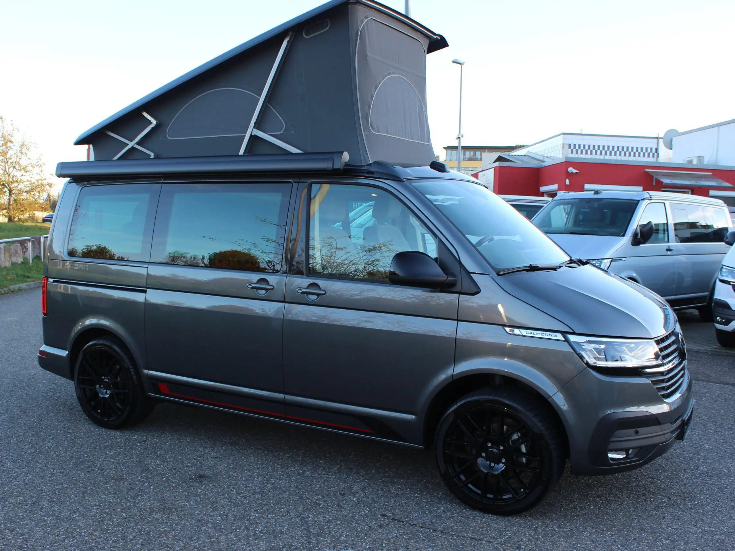 Volkswagen - T6.1 California