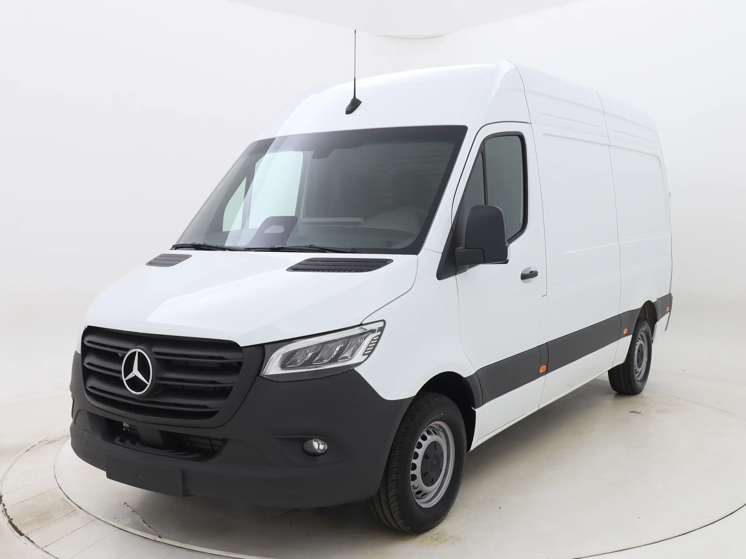 Mercedes-Benz Sprinter 2024