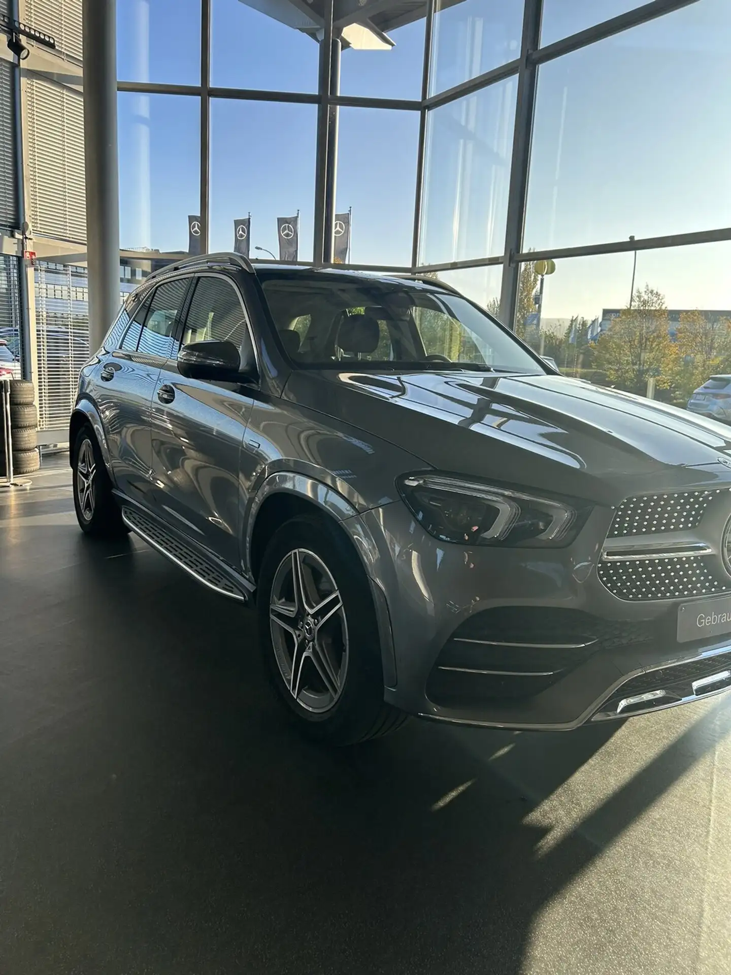 Mercedes-Benz - GLE 350