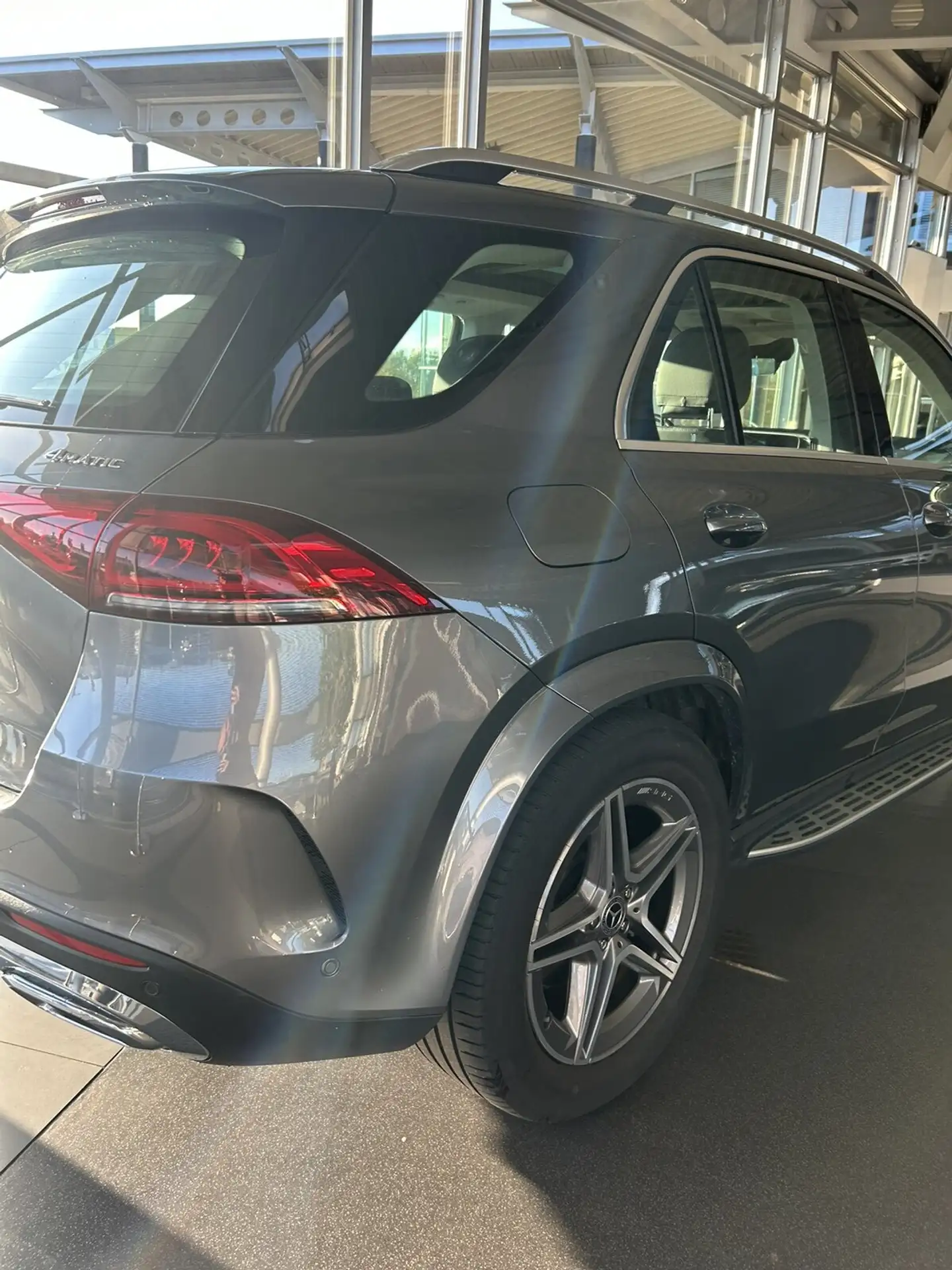 Mercedes-Benz - GLE 350