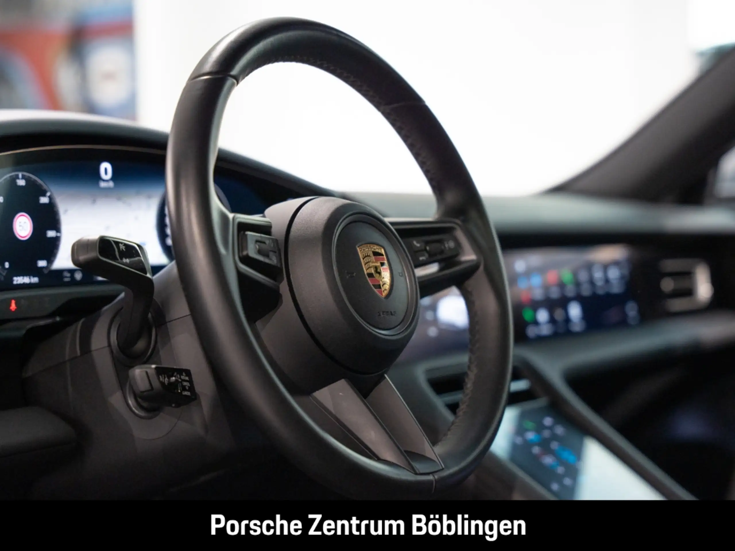 Porsche - Taycan