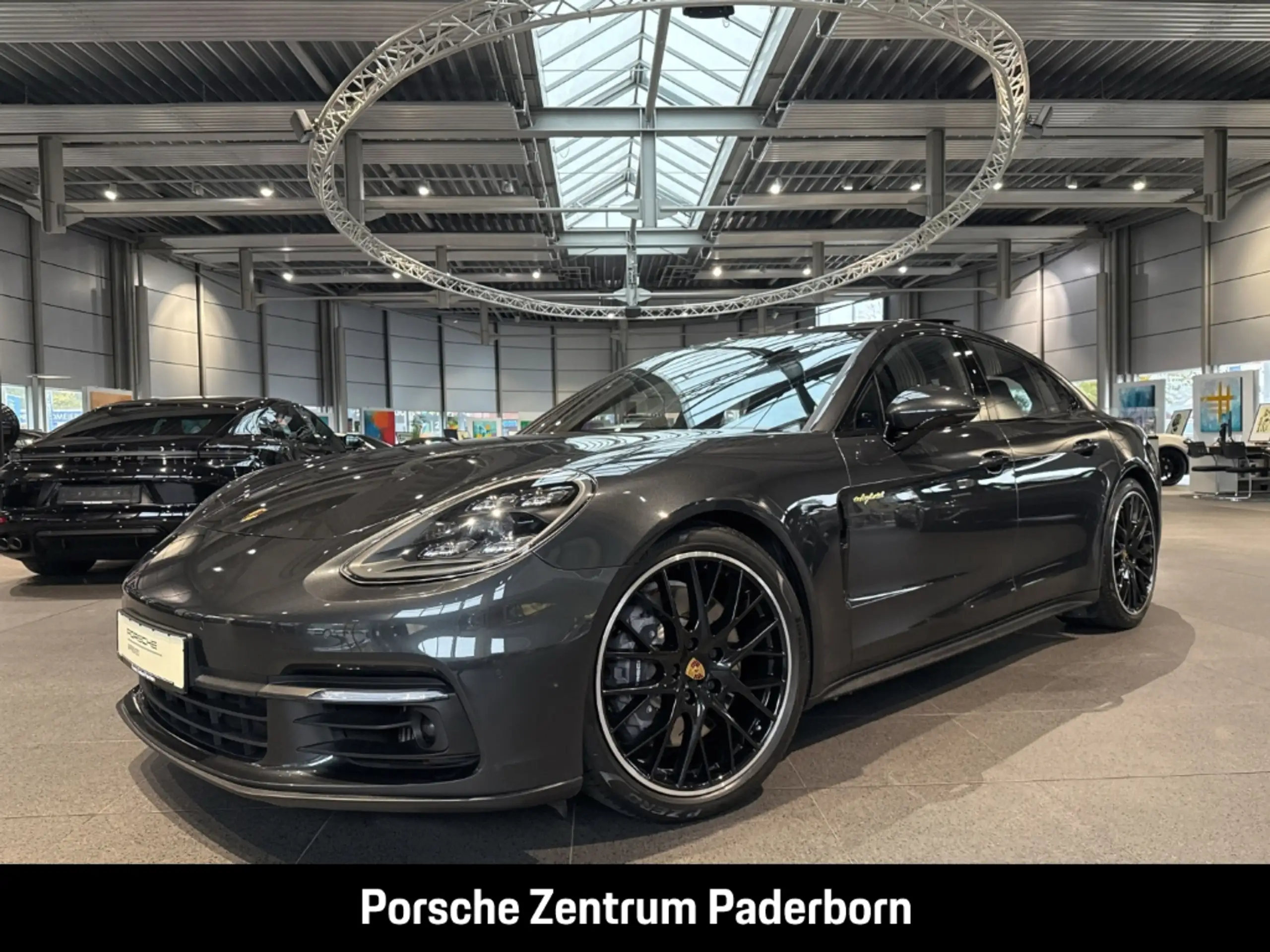 Porsche - Panamera