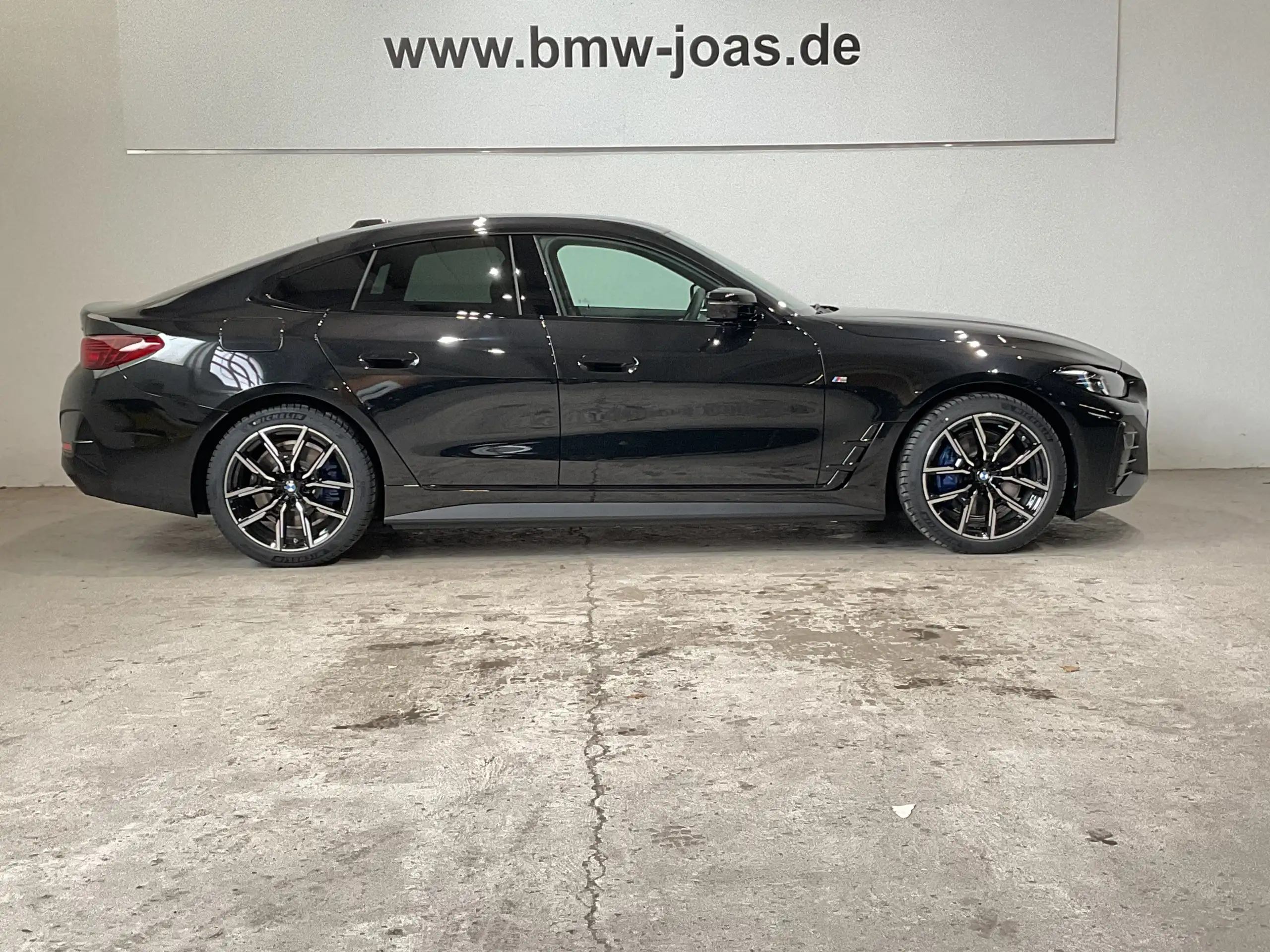 BMW - i4