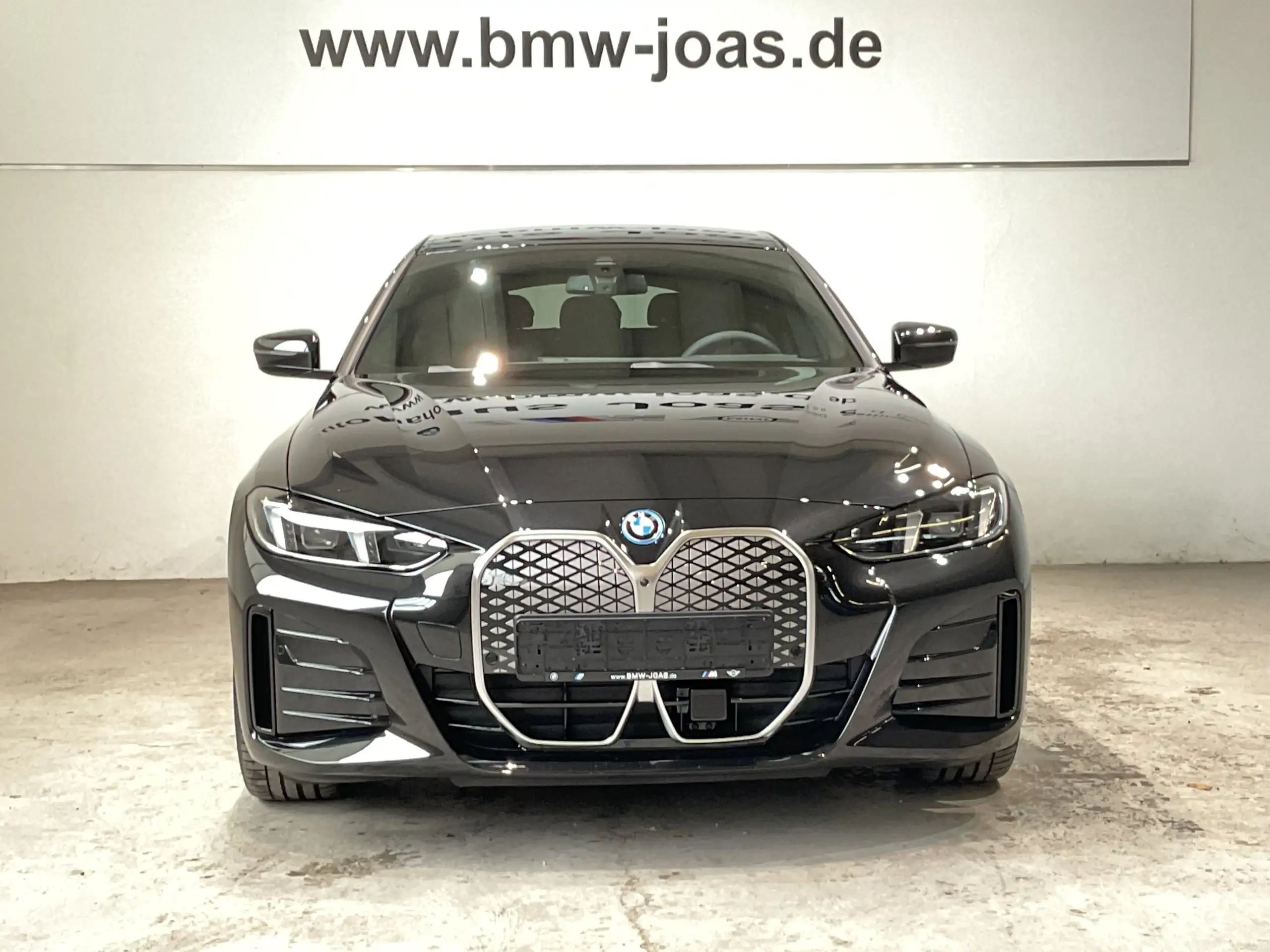 BMW - i4