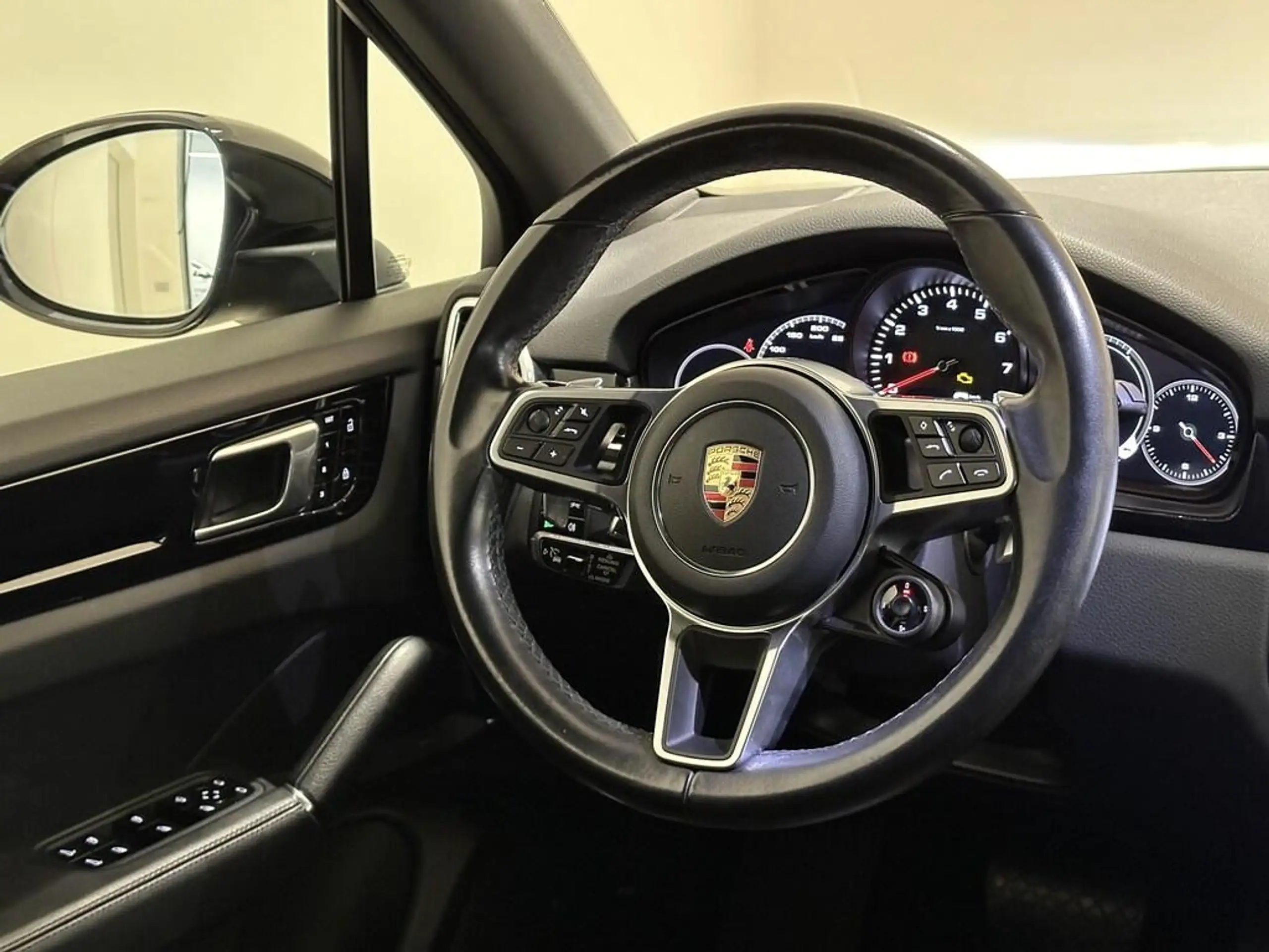 Porsche - Cayenne