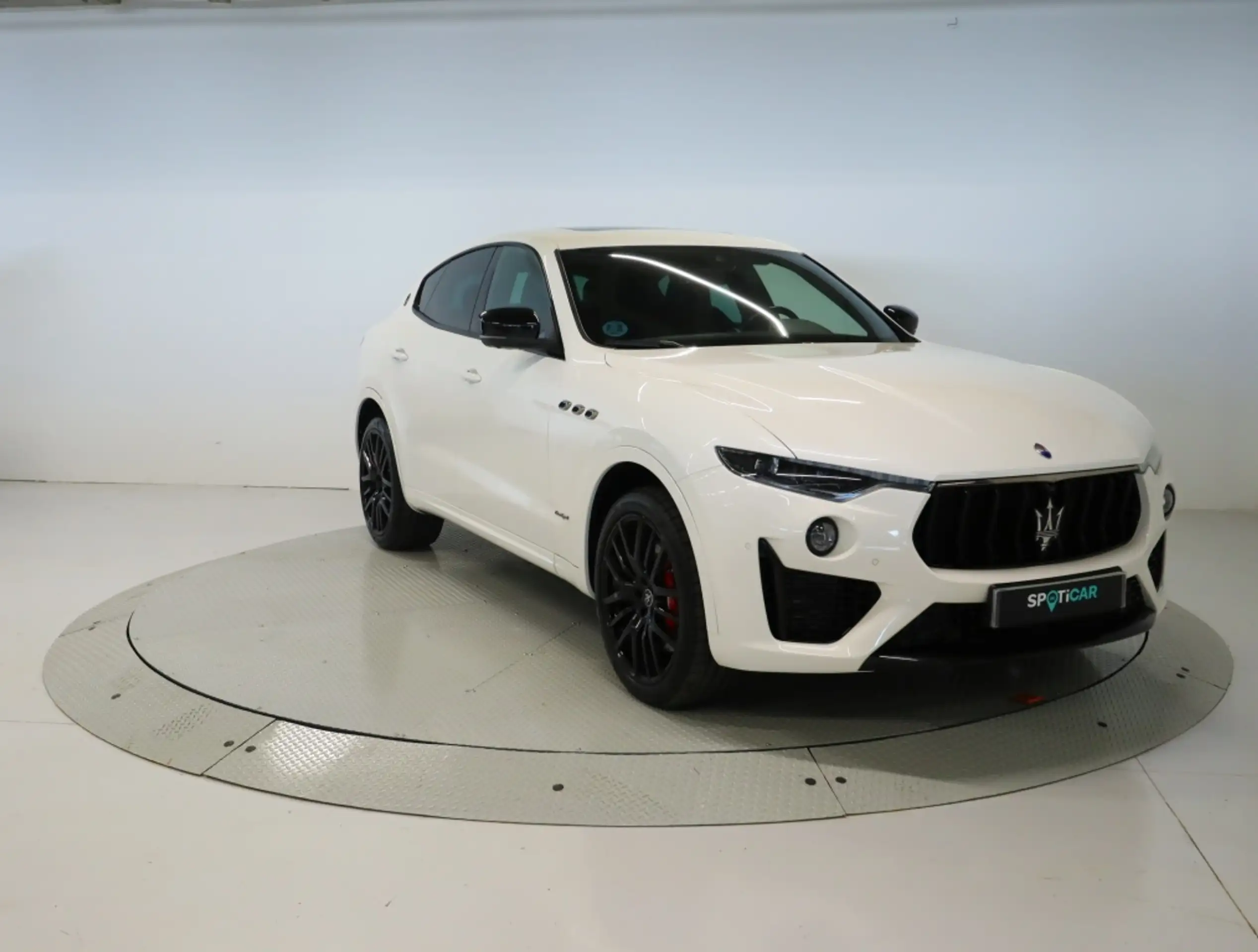 Maserati - Levante