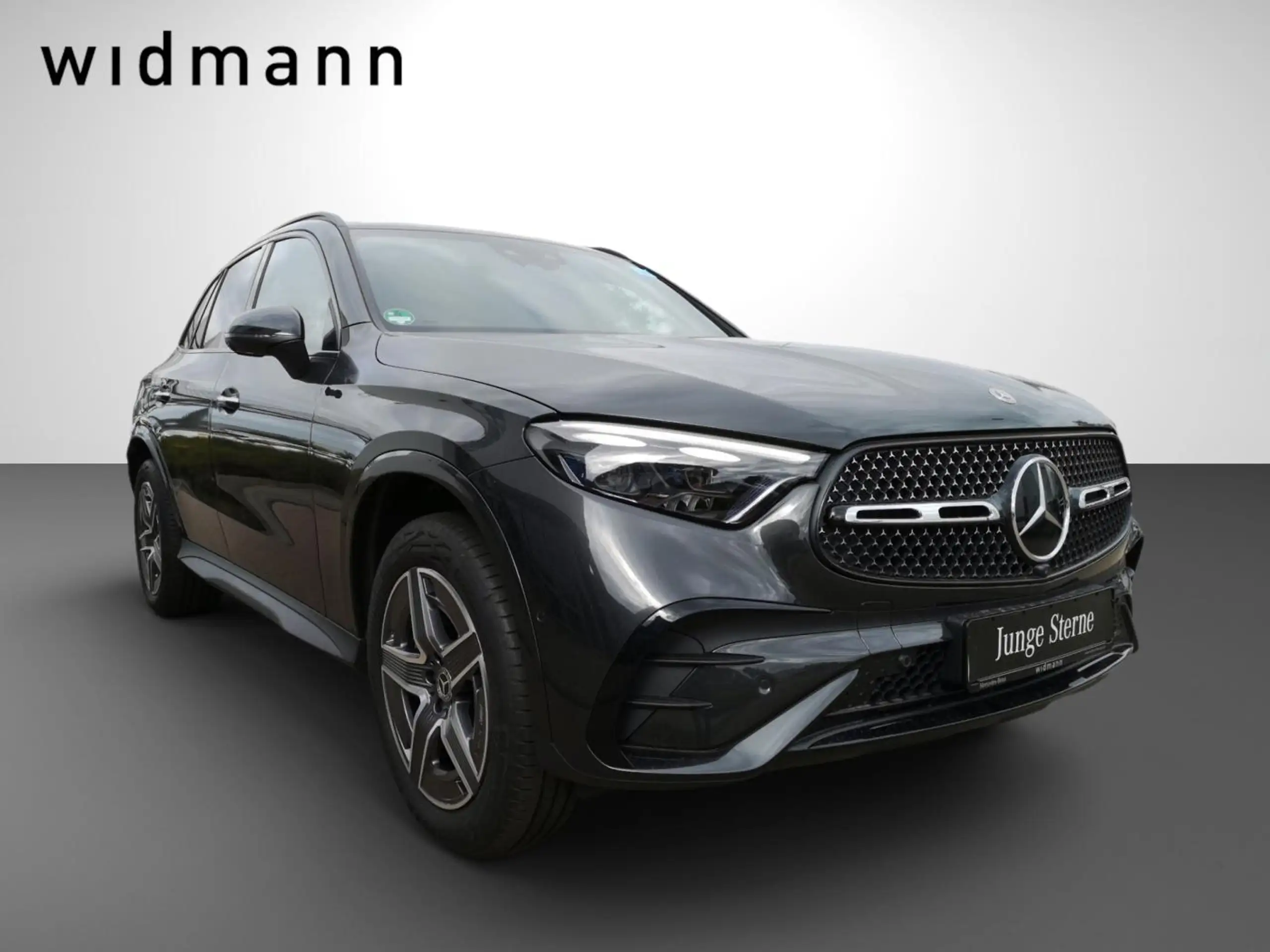 Mercedes-Benz - GLC 300