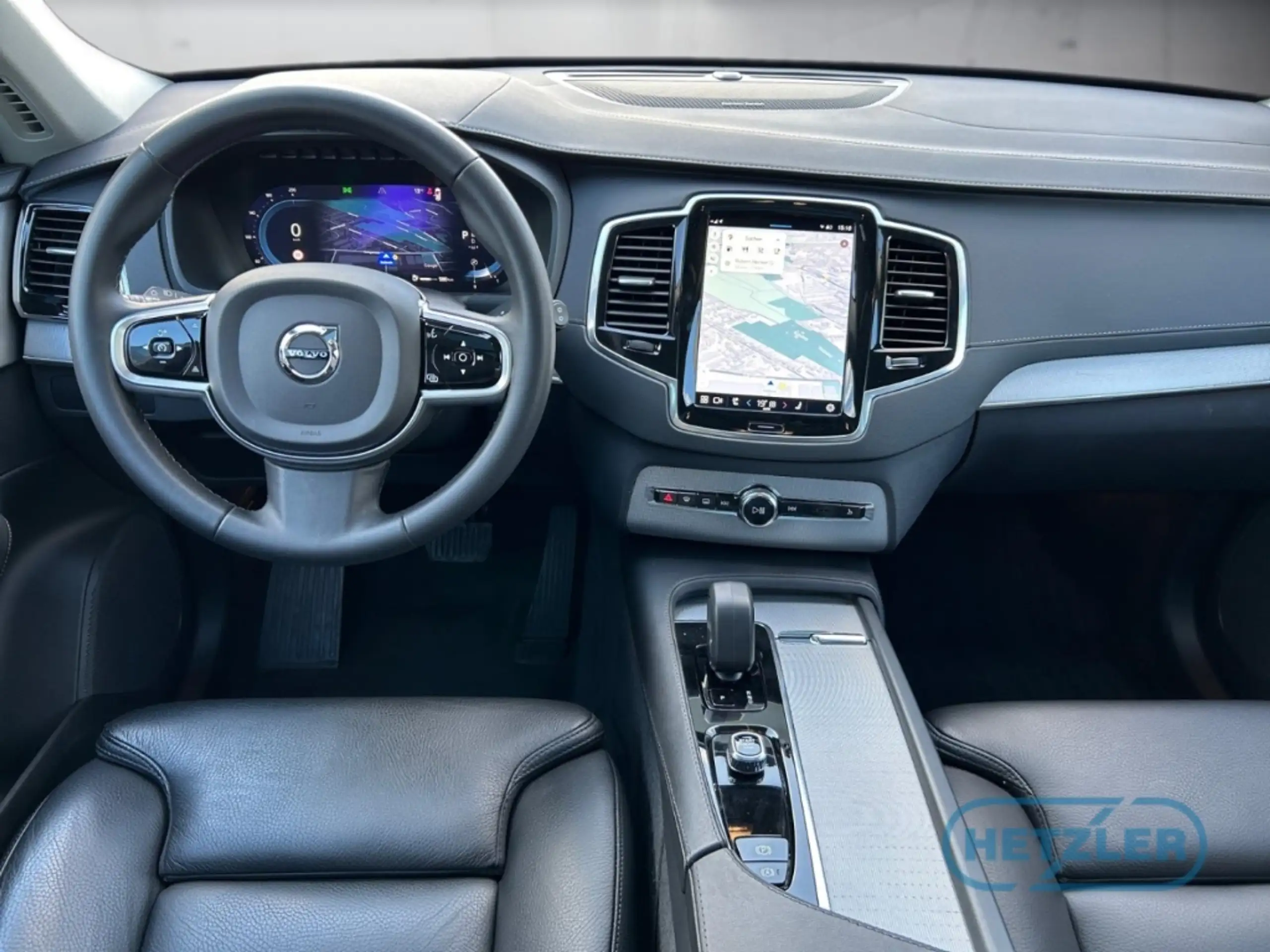 Volvo - XC90