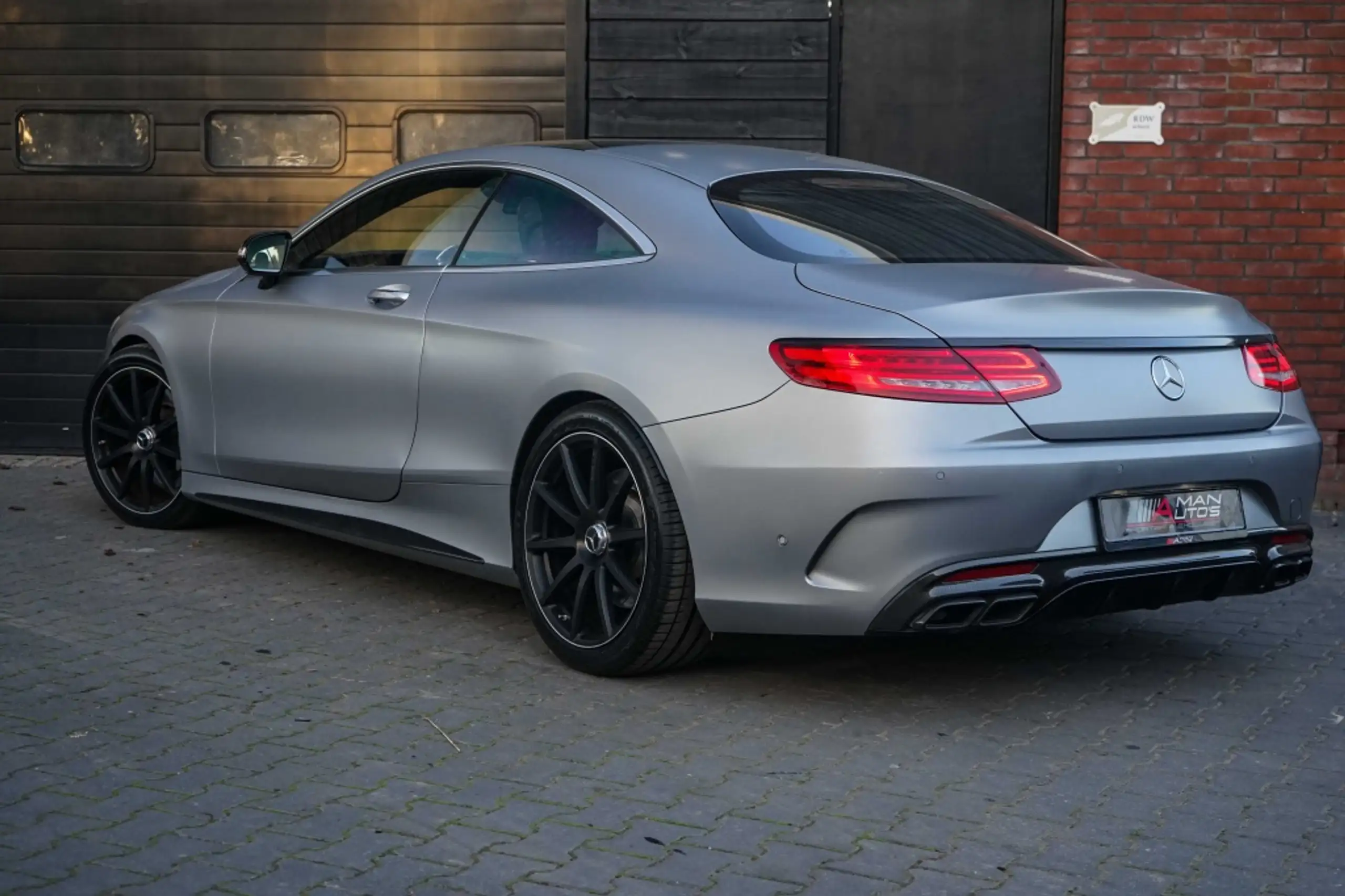 Mercedes-Benz - S 63 AMG