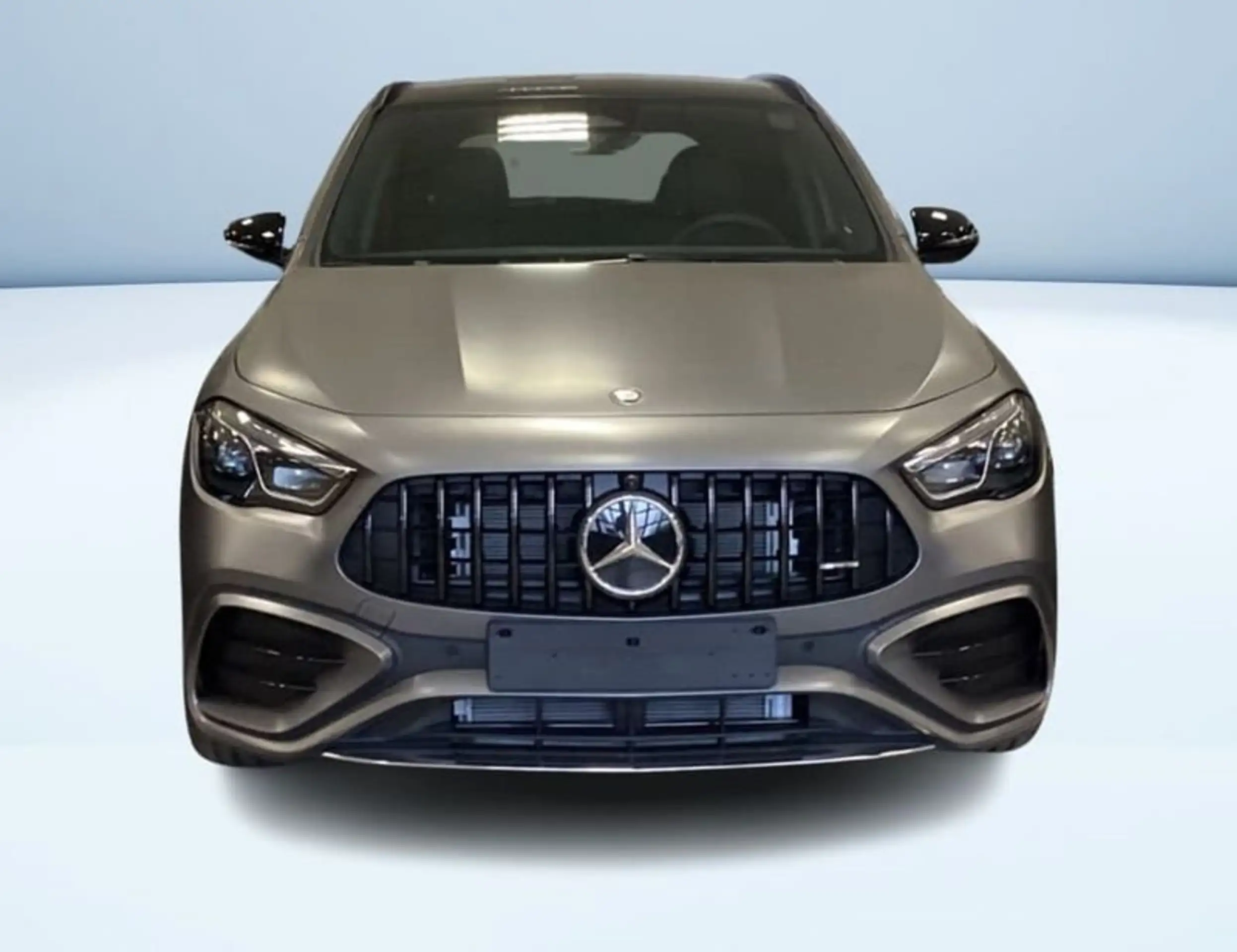 Mercedes-Benz - GLA 35 AMG