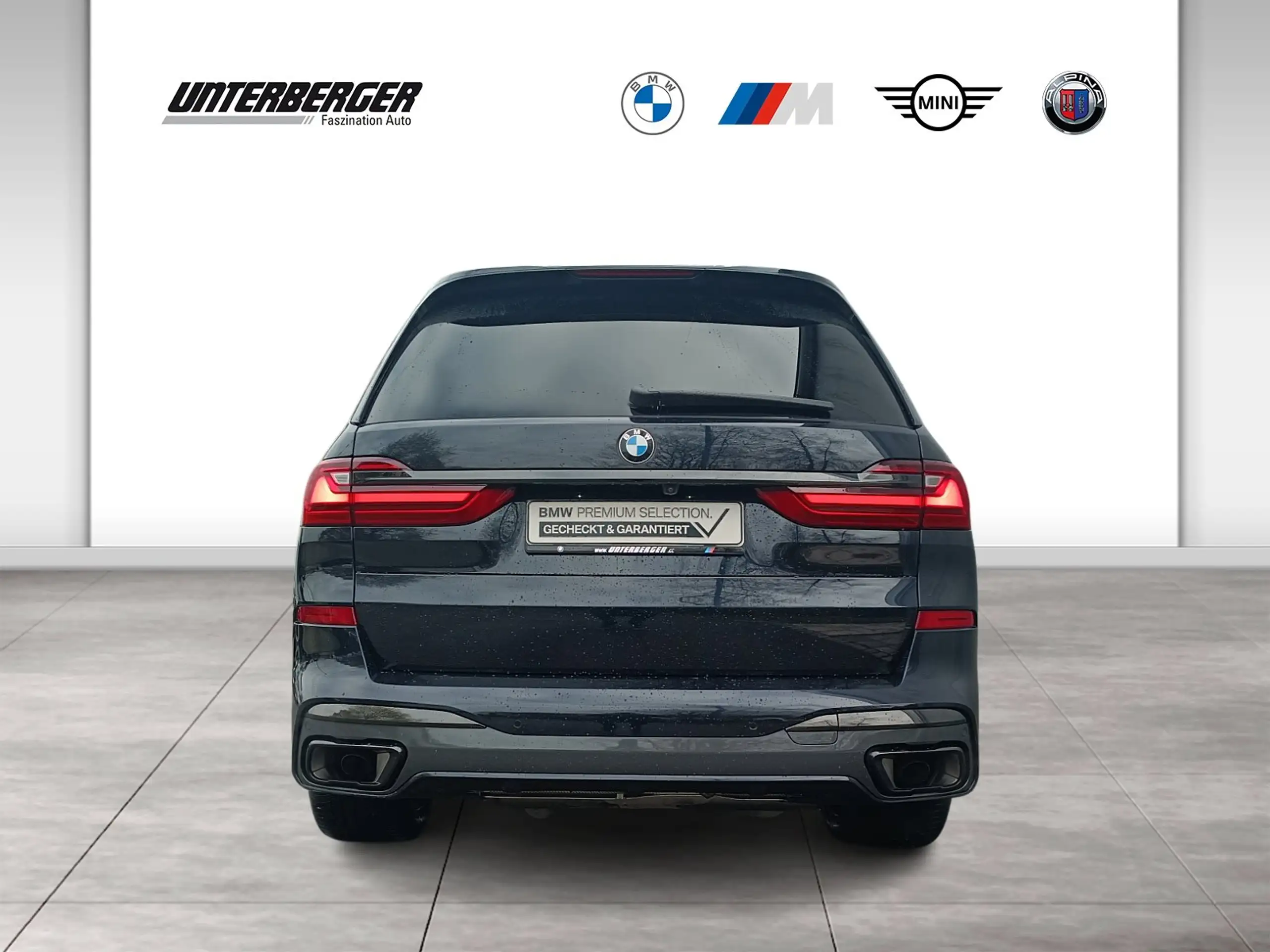 BMW - X7