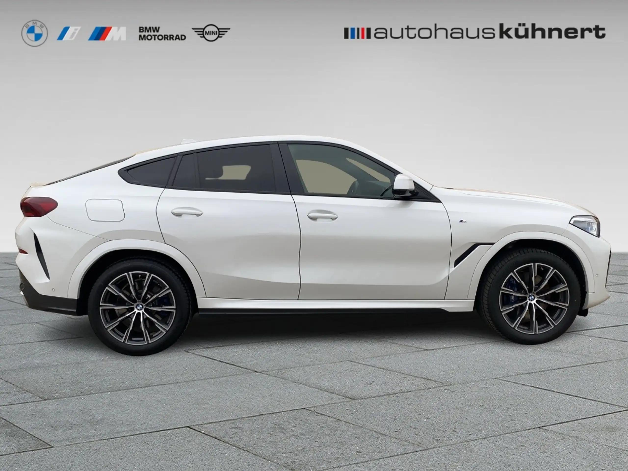 BMW - X6