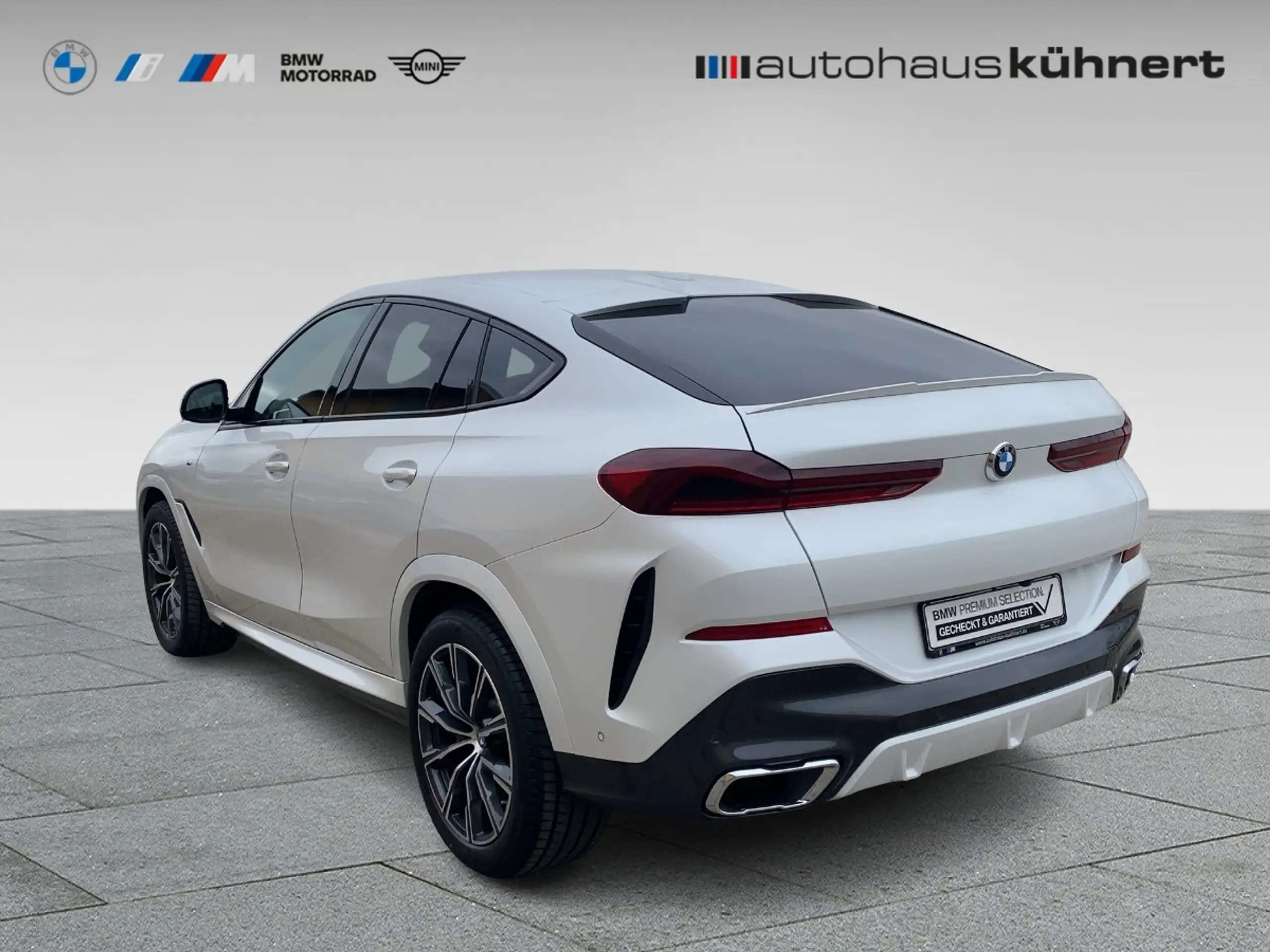 BMW - X6